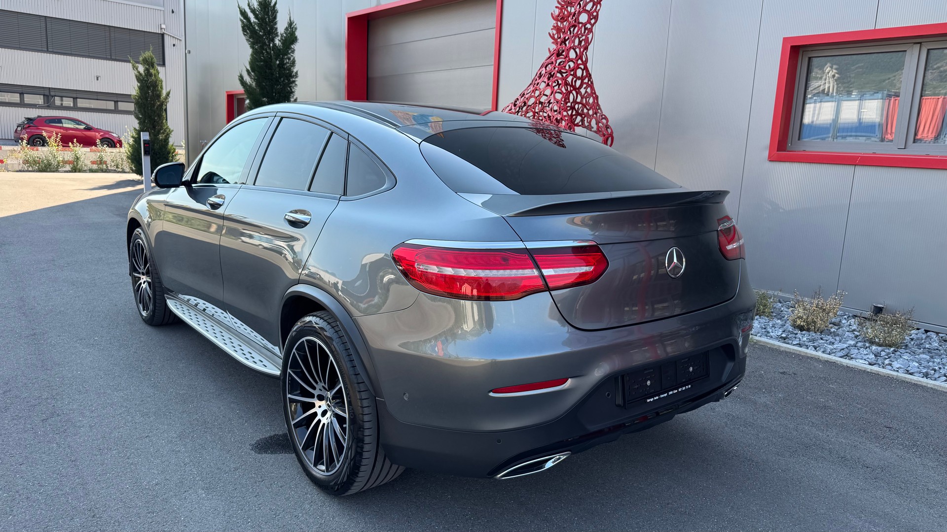 MERCEDES-BENZ GLC Coupé 350 d AMG Line 4Matic 9G-Tronic-image-4