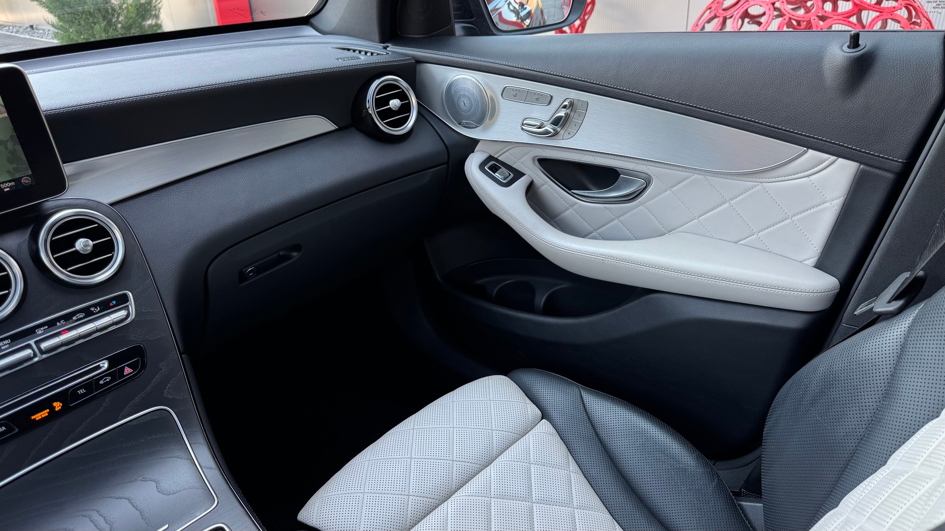 MERCEDES-BENZ GLC Coupé 350 d AMG Line 4Matic 9G-Tronic-image-10