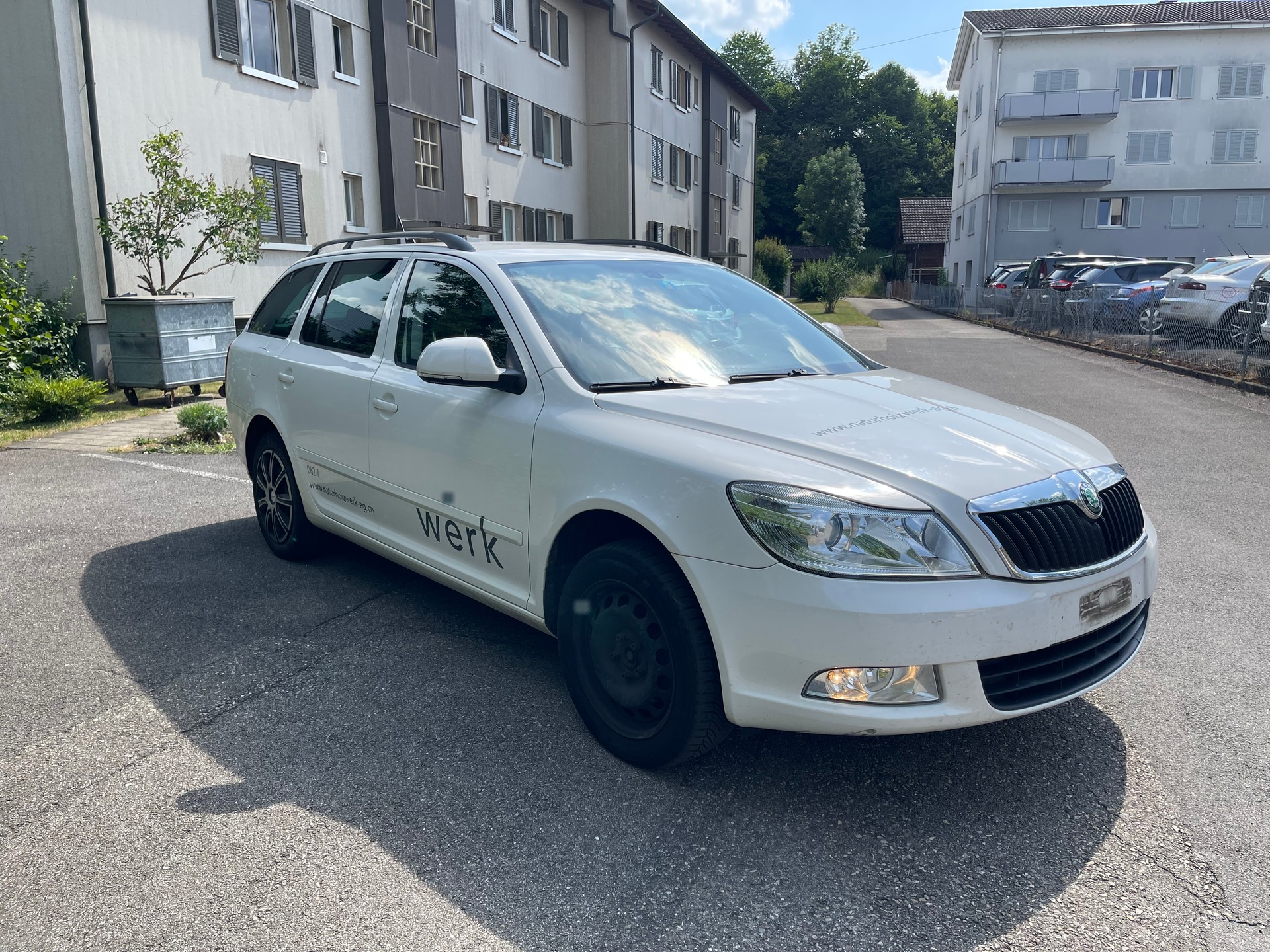 SKODA Octavia Combi 2.0 TDI Laurin & Klement 4x4 DSG-image-5