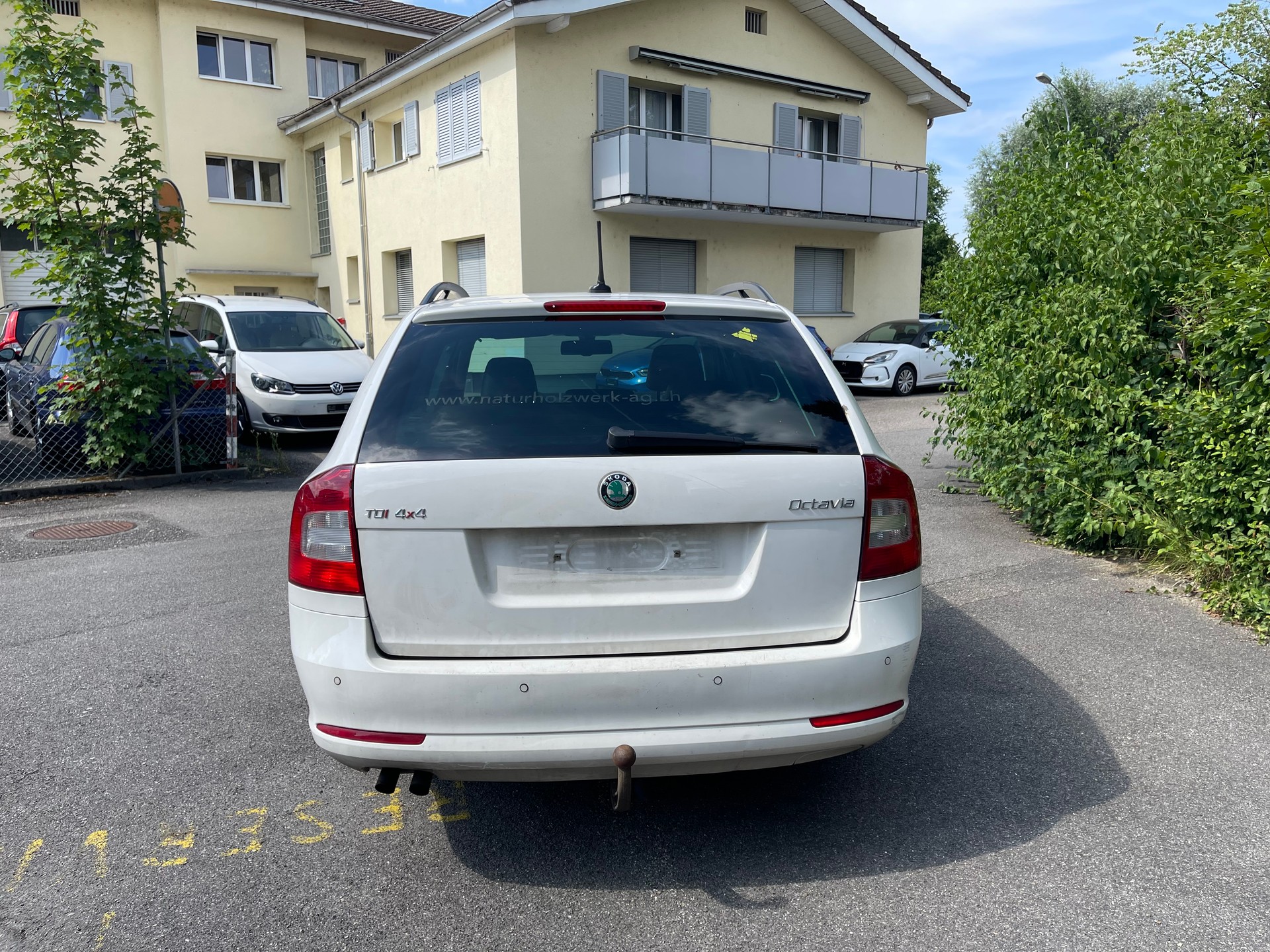 SKODA Octavia Combi 2.0 TDI Laurin & Klement 4x4 DSG-image-3