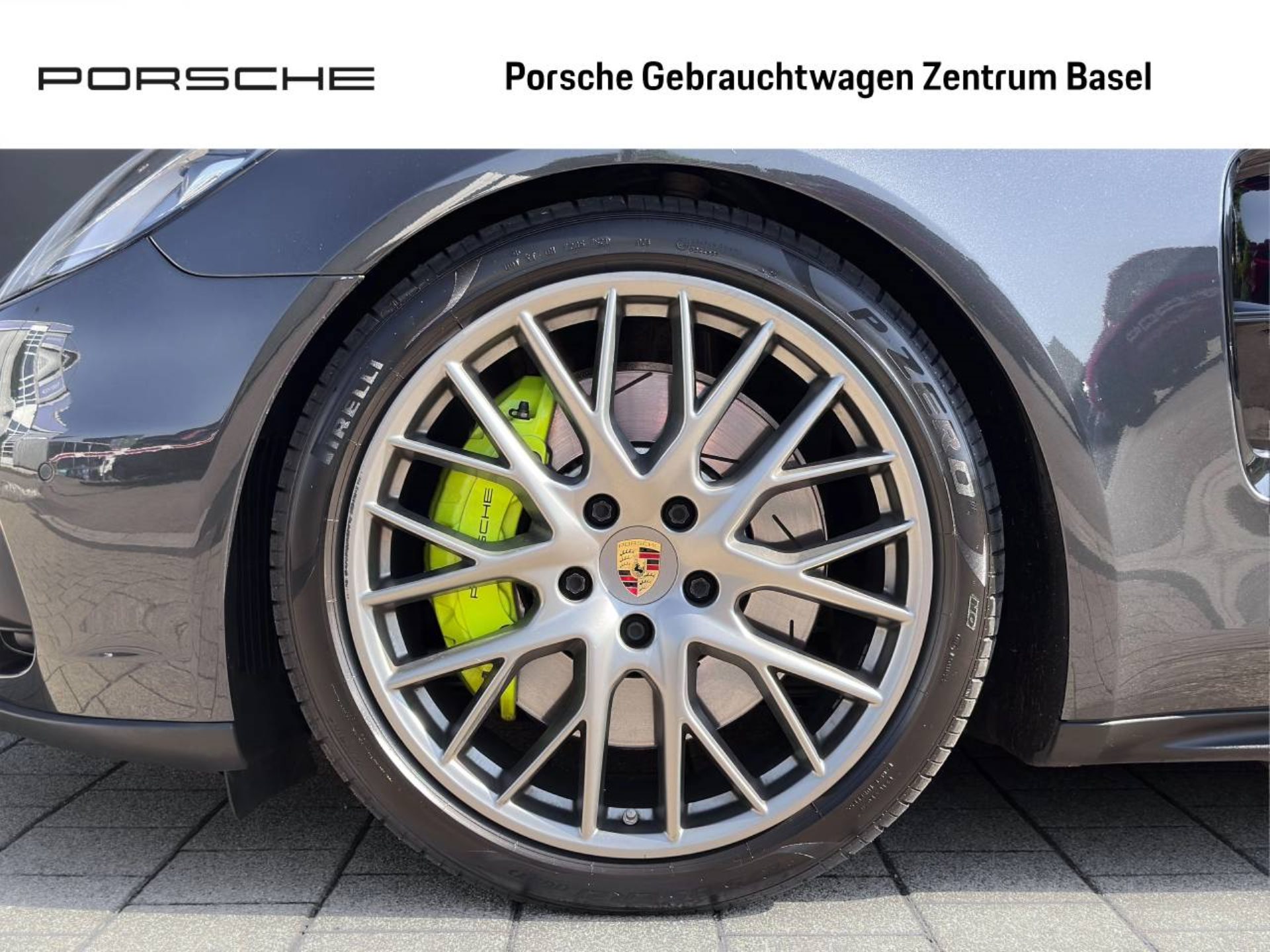 PORSCHE Panamera 4 E-Hybrid-image-7