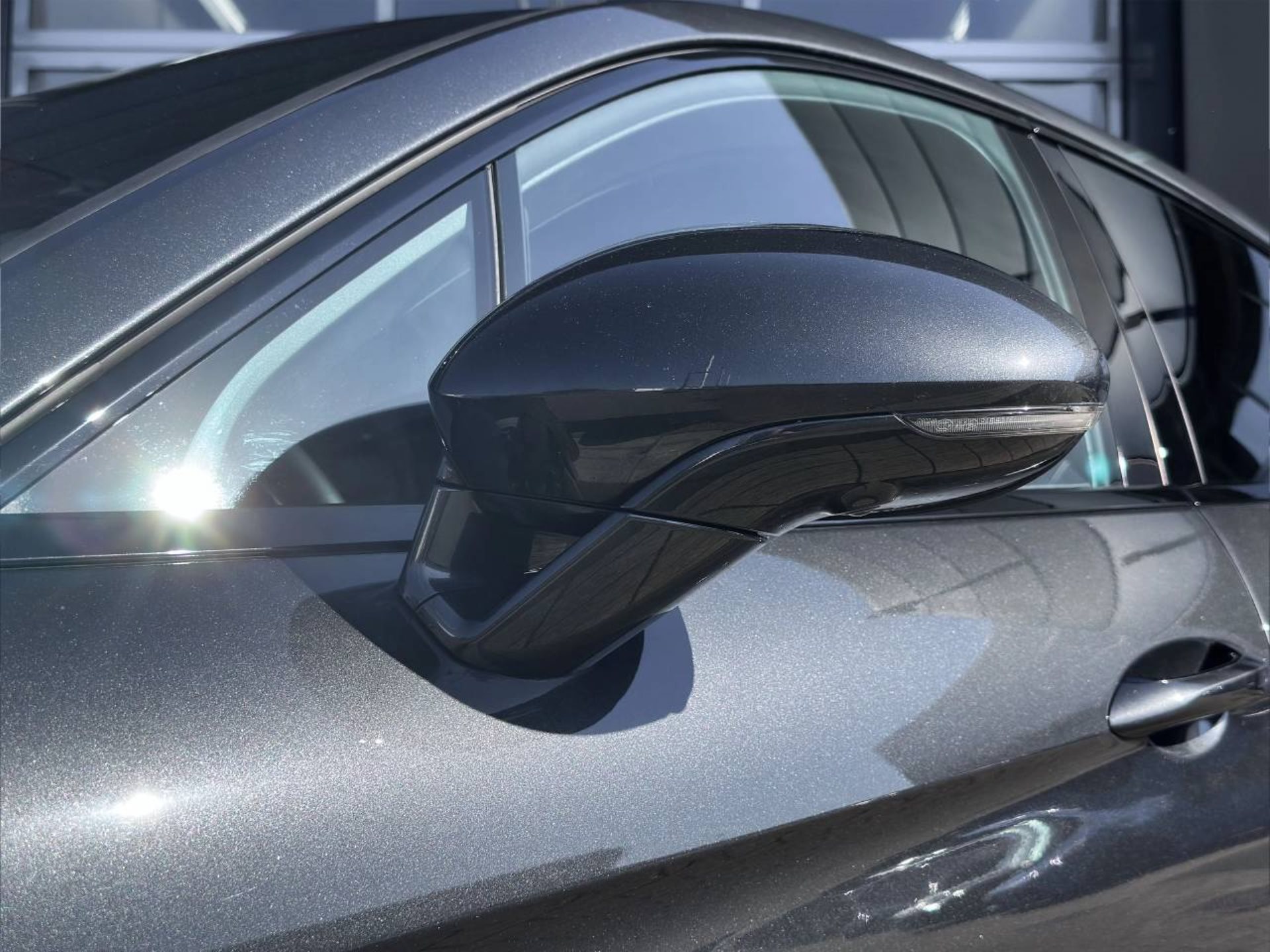 PORSCHE Panamera 4 E-Hybrid-image-14