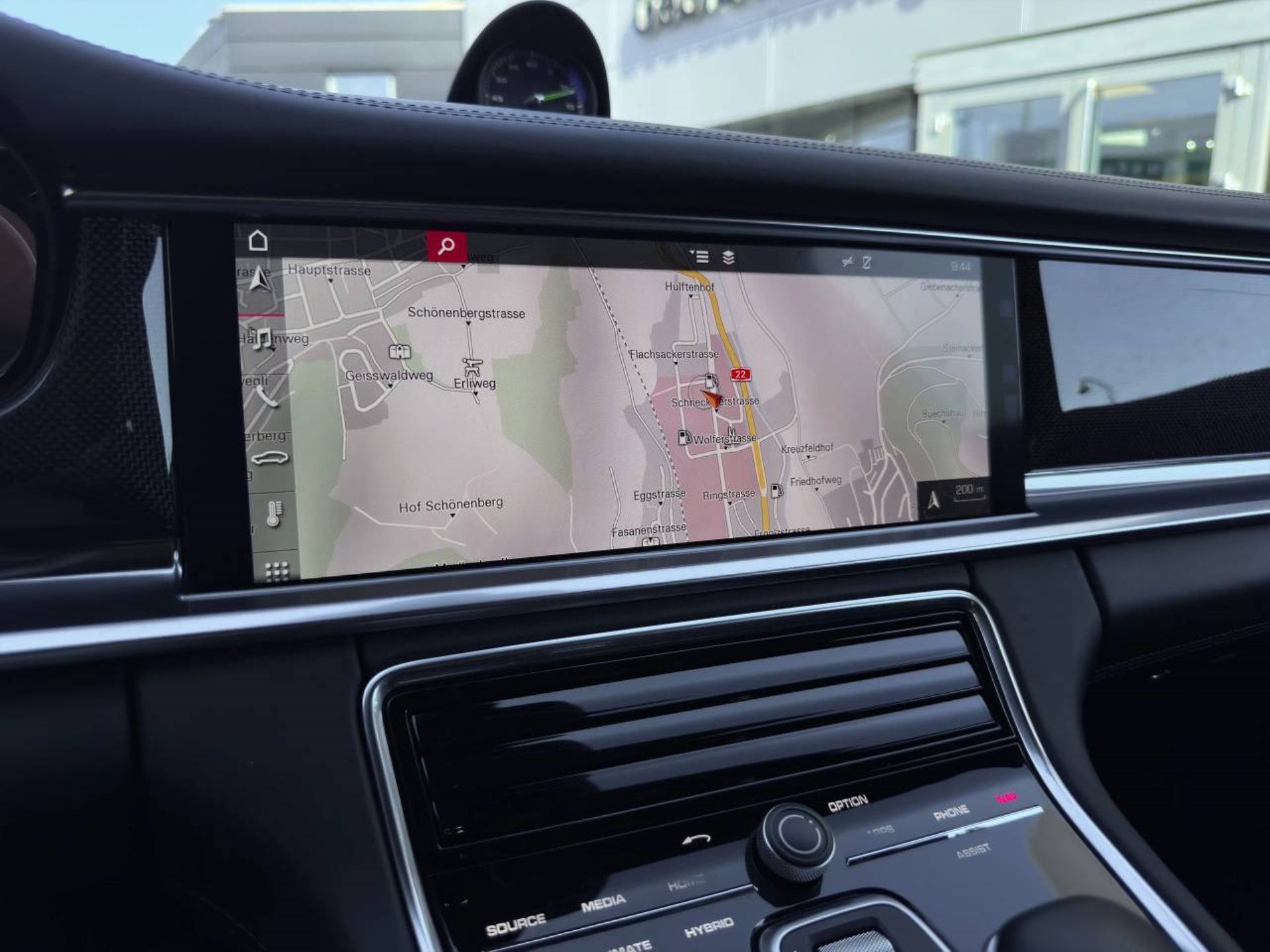 PORSCHE Panamera 4 E-Hybrid-image-18