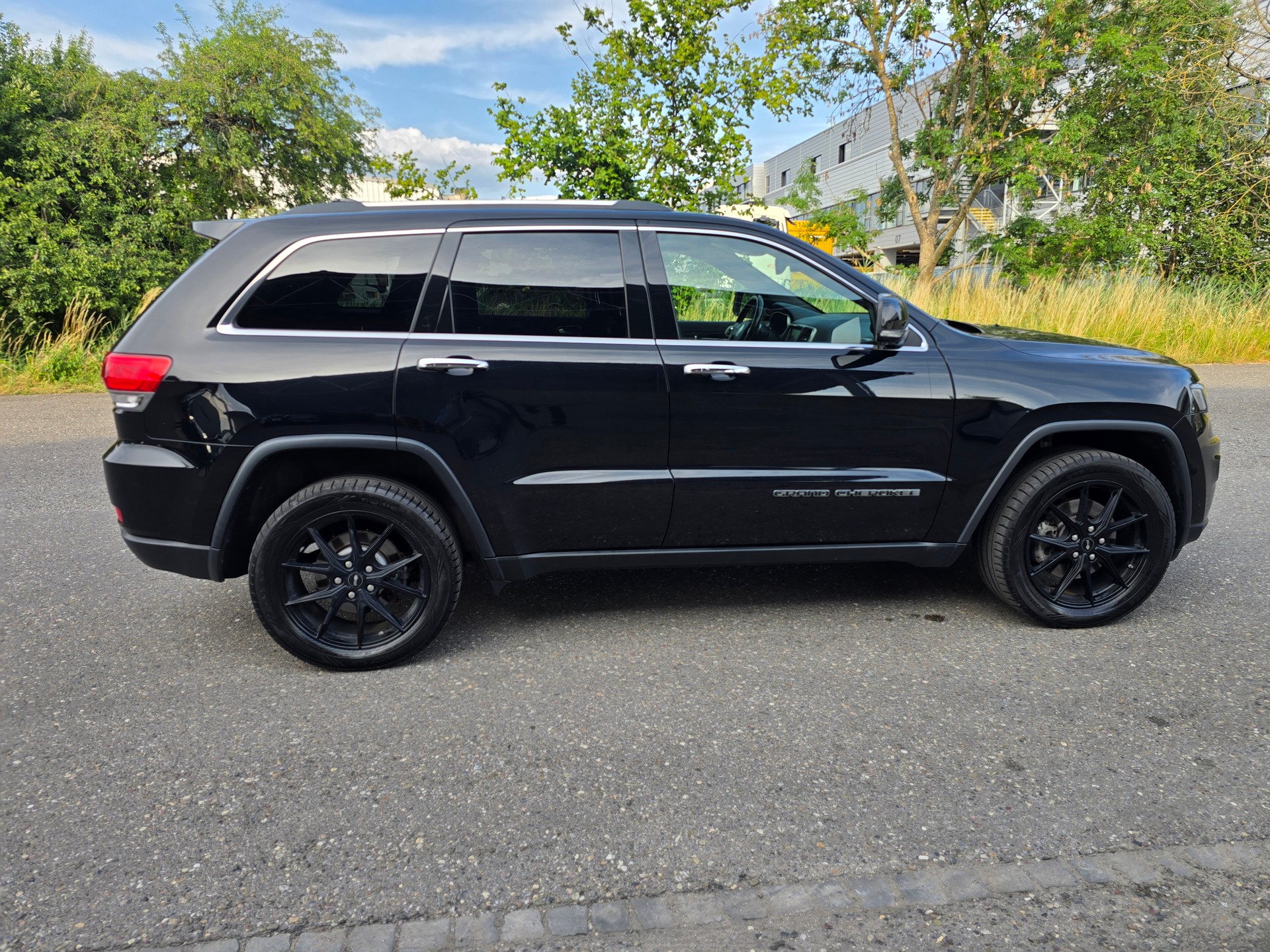 JEEP Grand Cherokee 3.0 CRD Summit Automatic-image-10