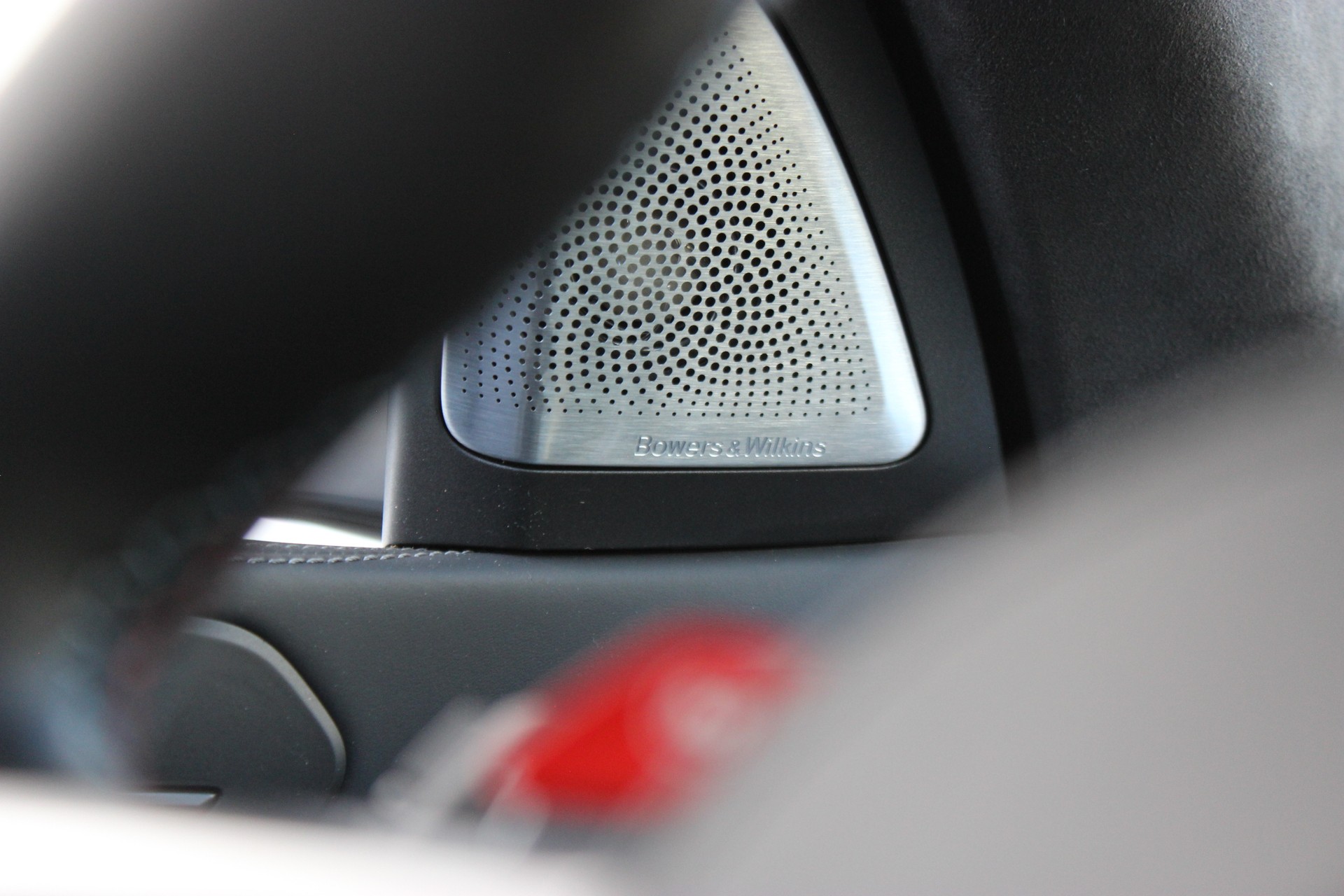 BMW X5M Competition Individual TANSANITBLAU *BOWERS & WILKINS*-image-11