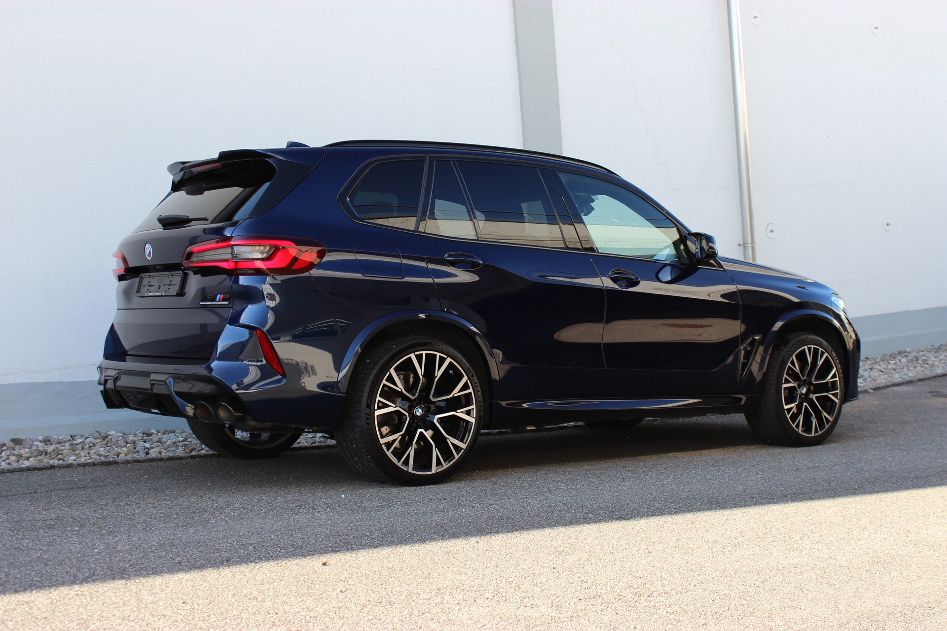 BMW X5M Competition Individual TANSANITBLAU *BOWERS & WILKINS*