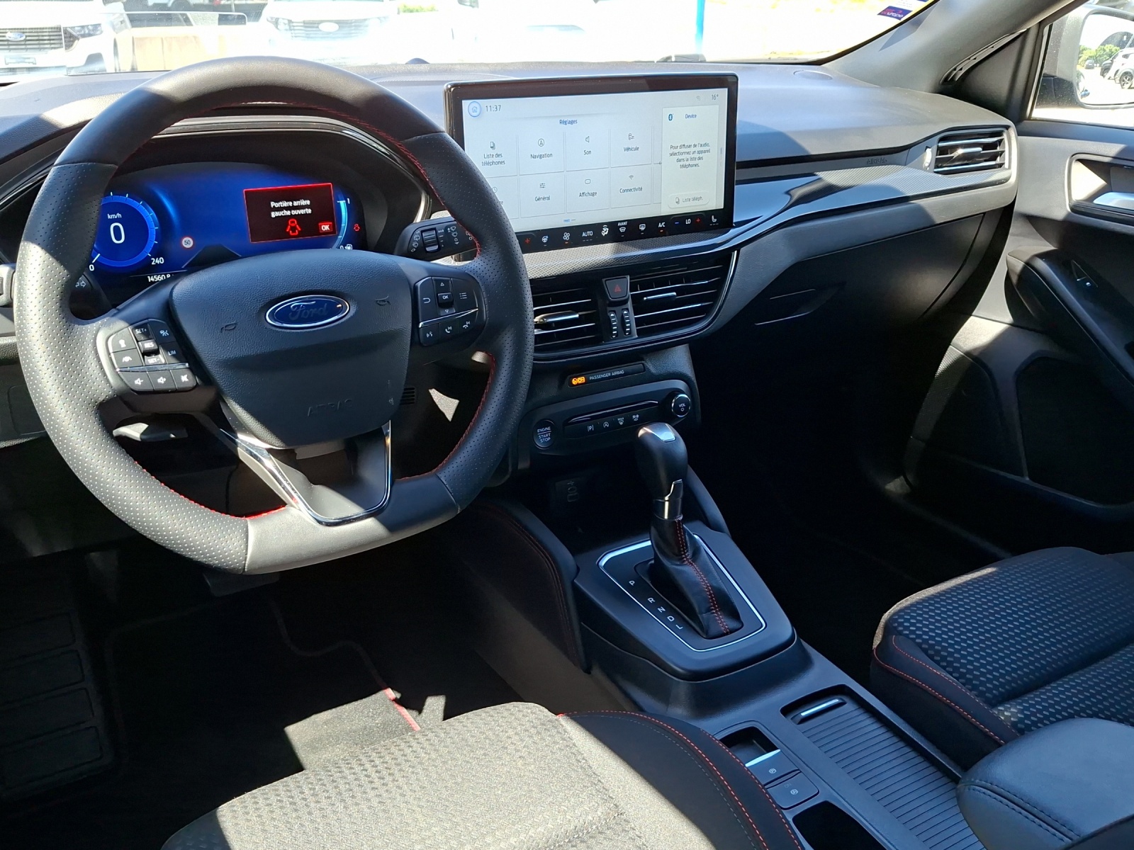 FORD Focus 1.0 MHEV Titanium X Automatique-image-6