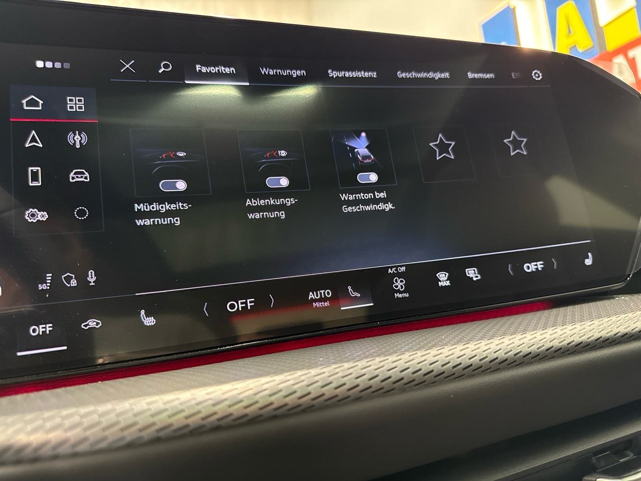AUDI Q5 TFSI quattro 150 kW S-tronic S-Line-image-12
