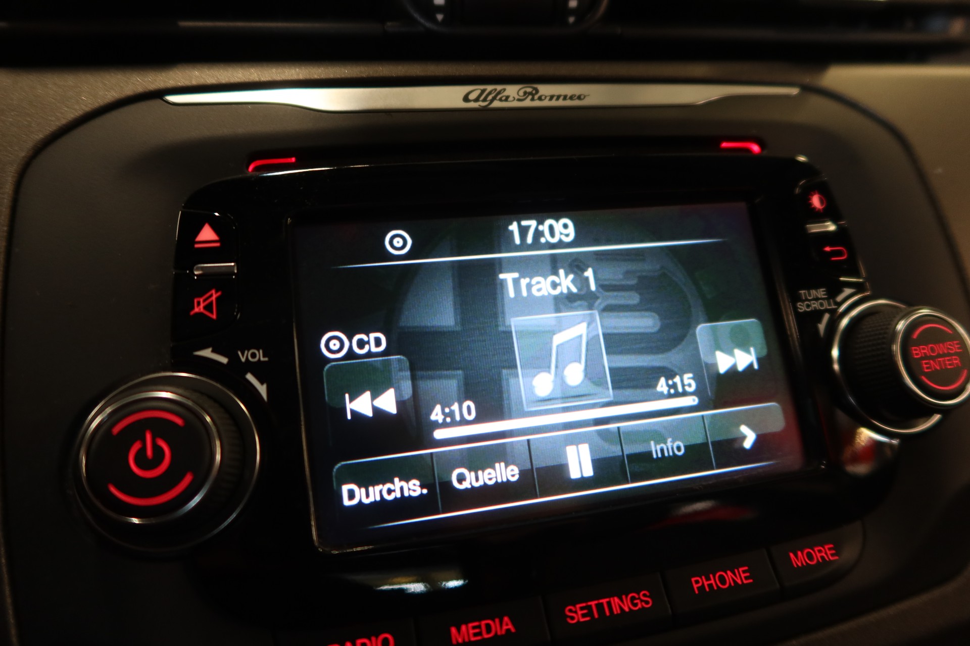 ALFA ROMEO Giulietta 1.4 T Distinct.-image-11