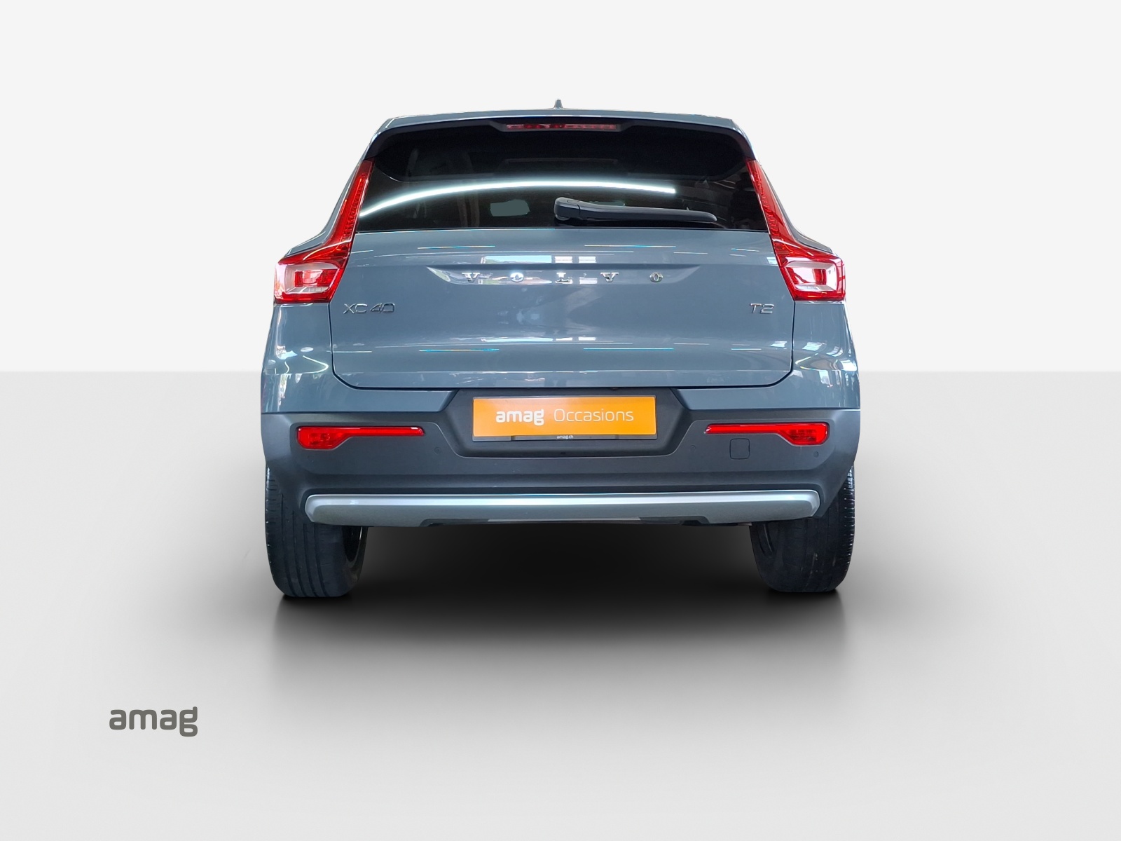 VOLVO XC40 T2 Core Geartronic-showroom-element-3
