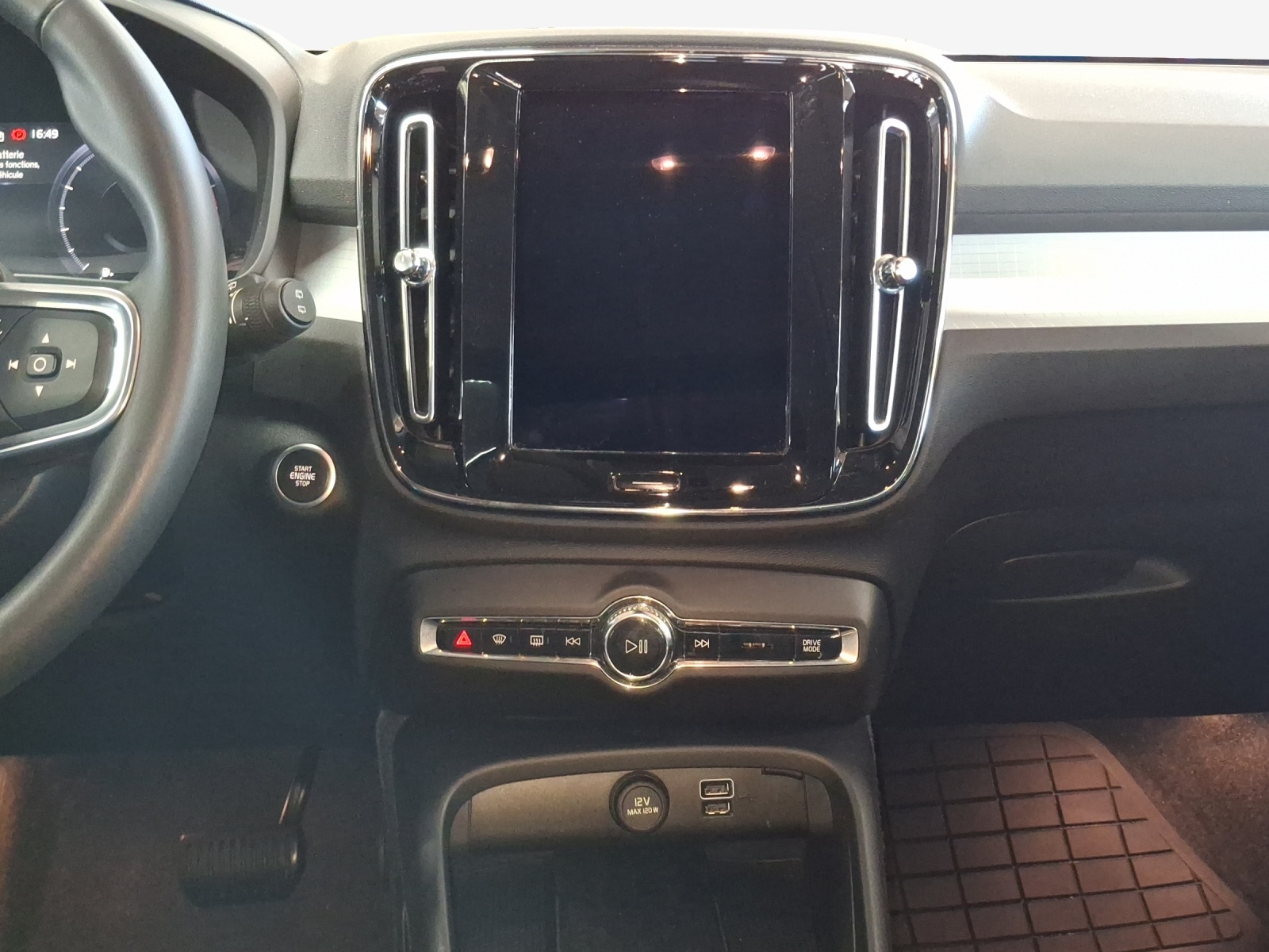 VOLVO XC40 T2 Core Geartronic-image-9