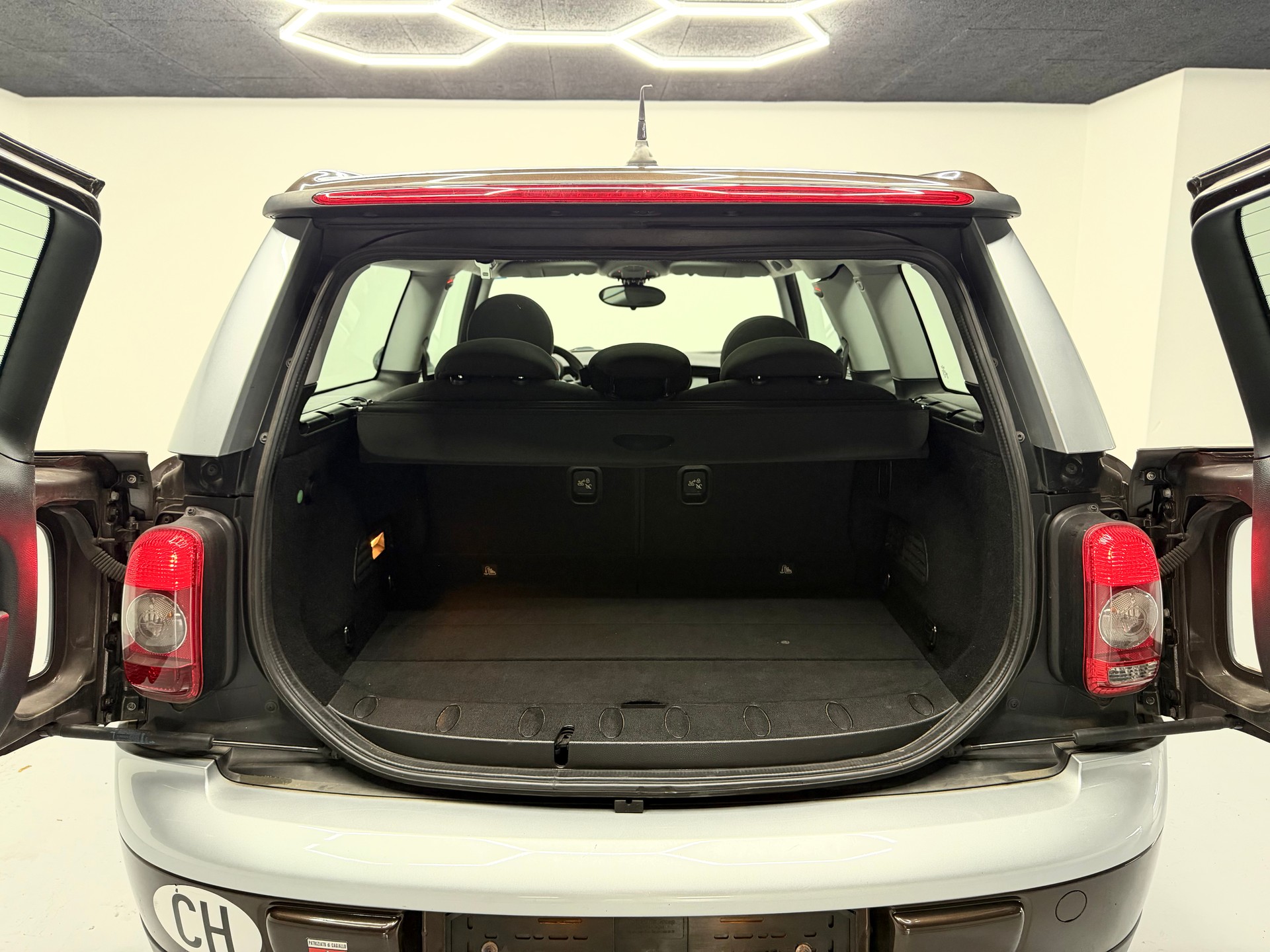 MINI Clubman Cooper Steptronic-image-15