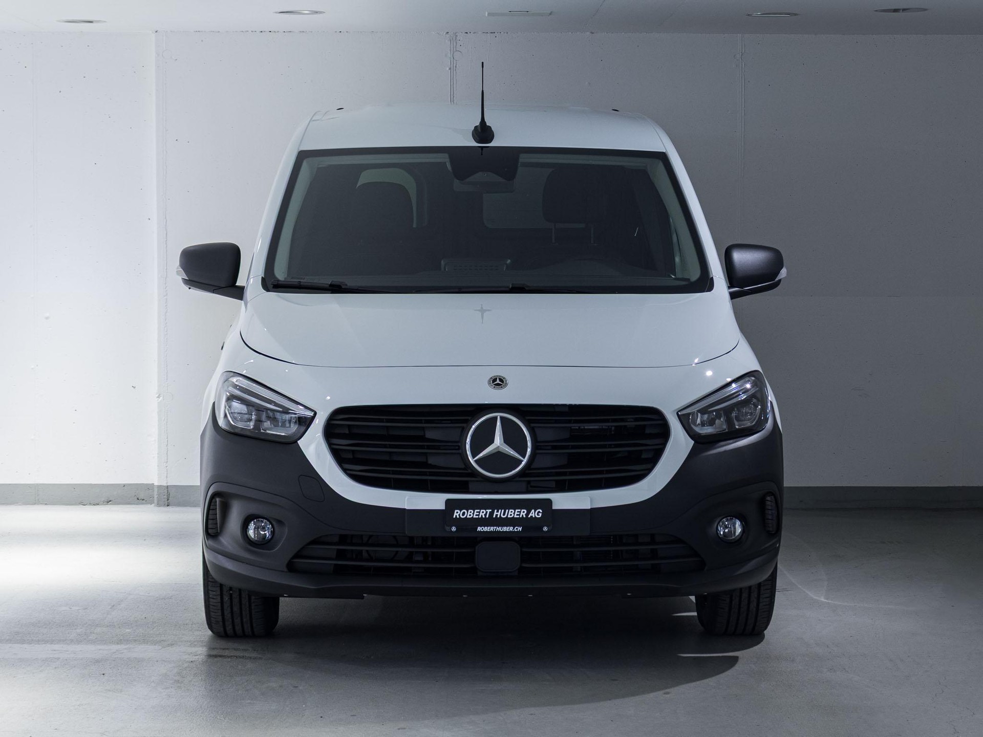 MERCEDES-BENZ eCitan Kasten BASE Standard-image-2