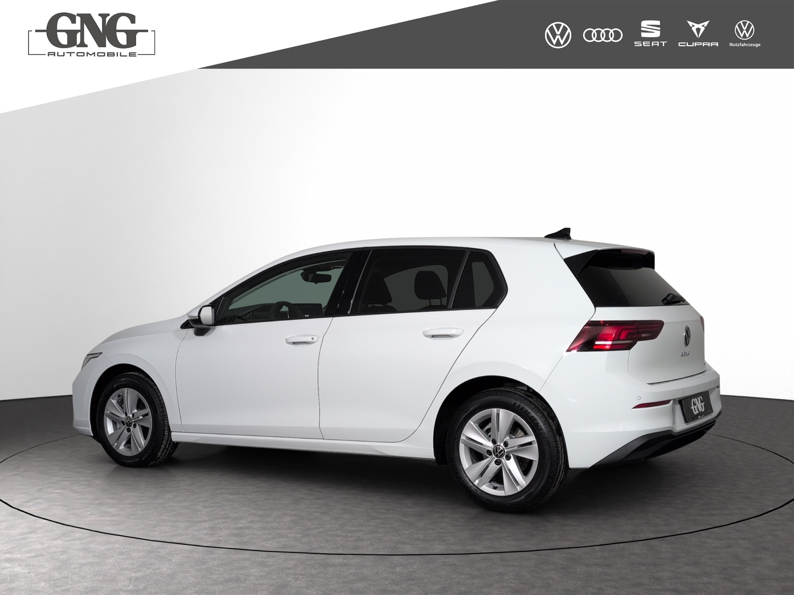 VW Golf 1.5 e TSI mHEV Basis DSG-image-1