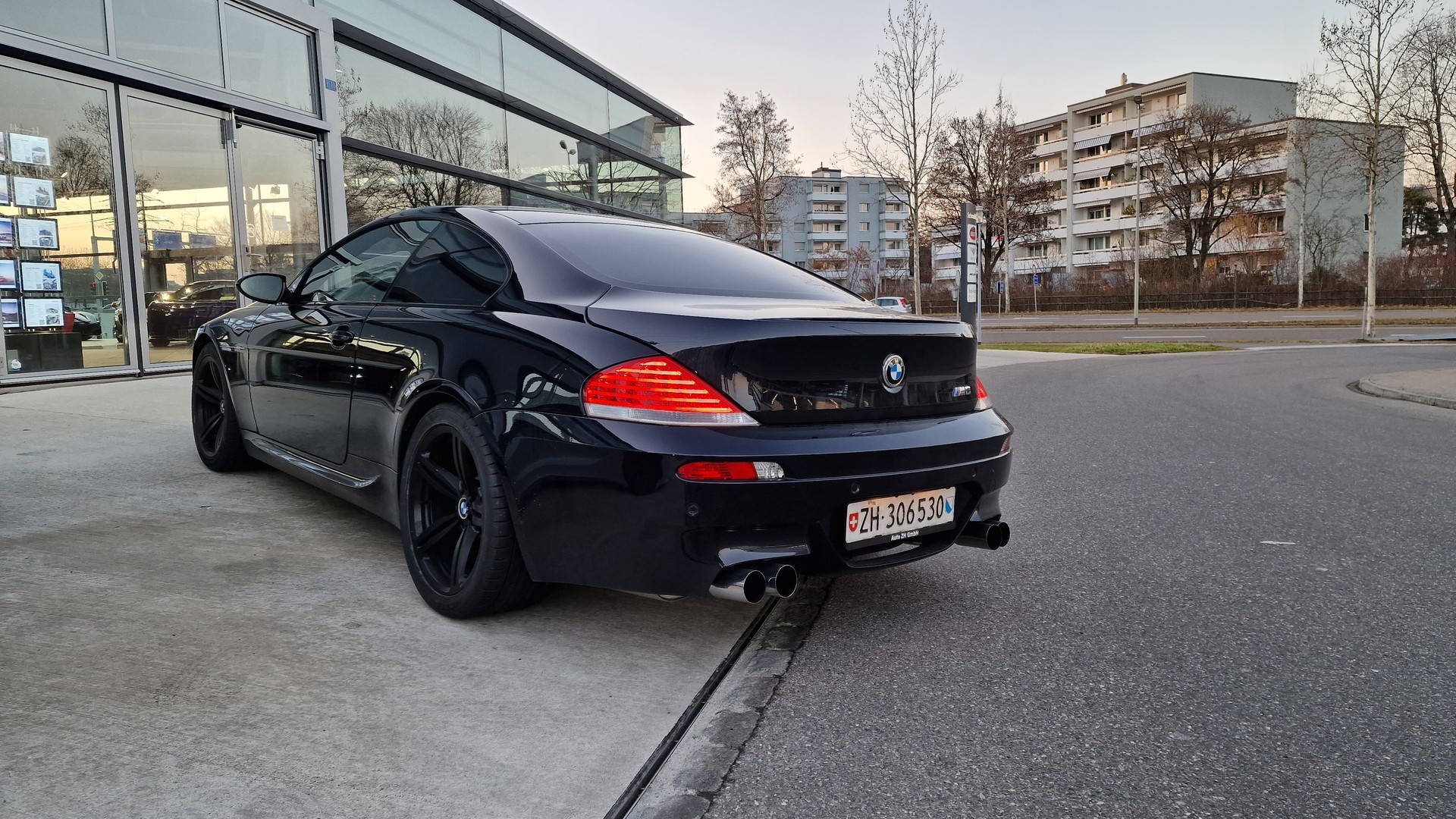 BMW M6-image-2