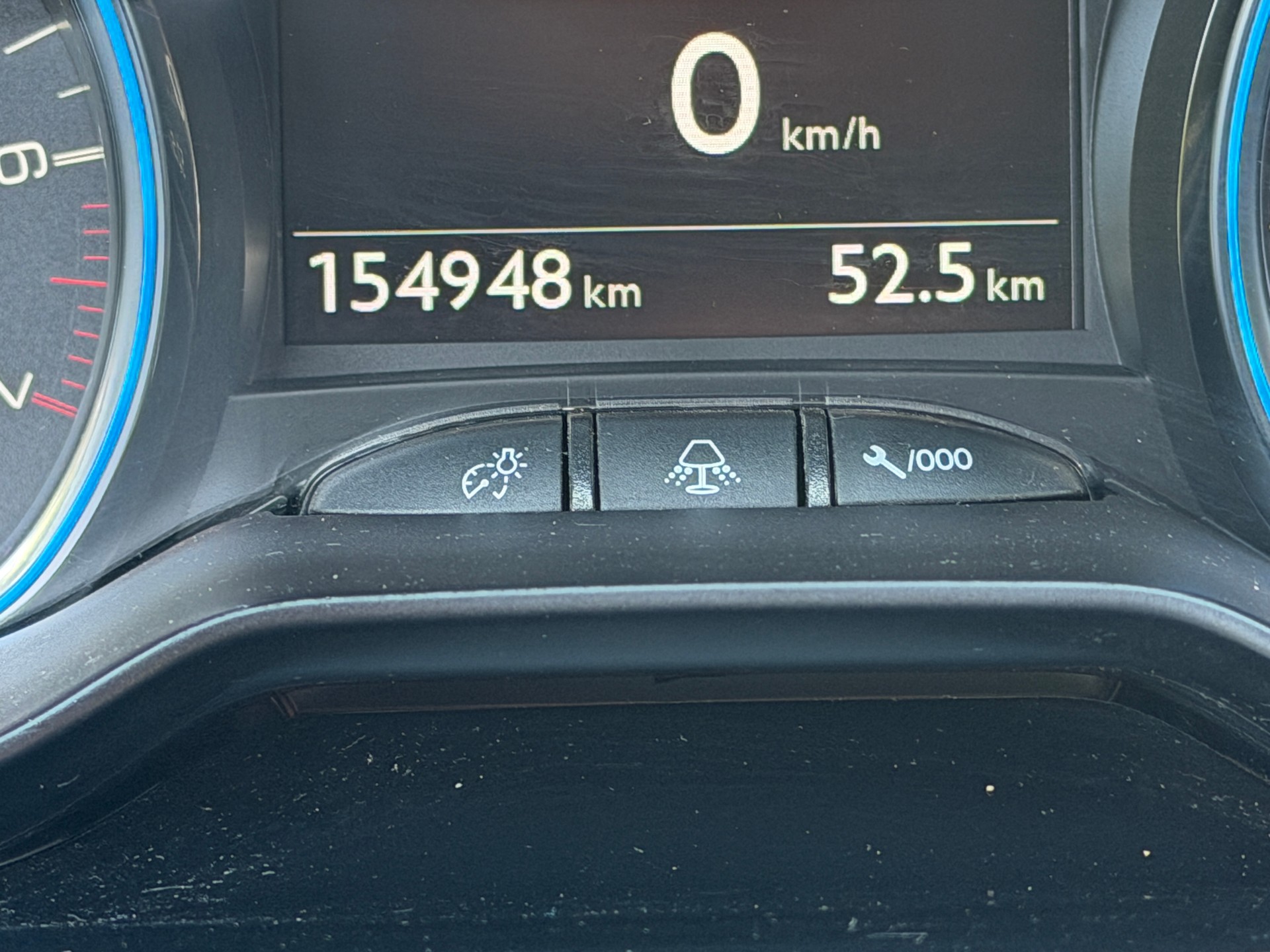 PEUGEOT 2008 1.2 PureTech Allure EAT6-image-11