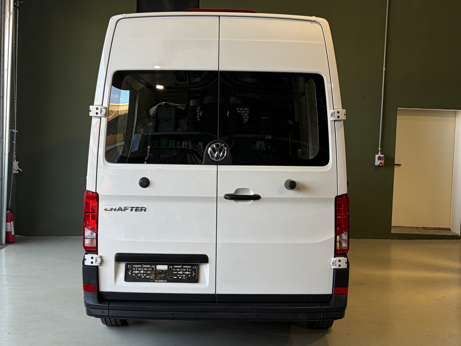 VW Crafter 35 2.0 TDI L3 ***CH-Fahrzeug***-image-6