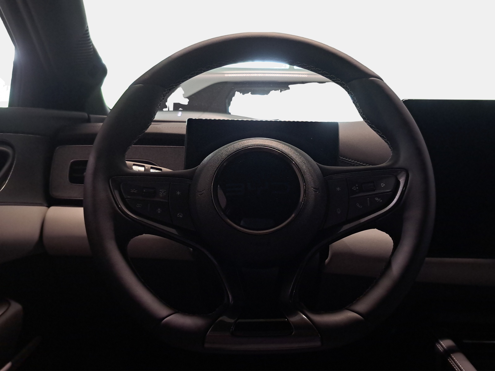 BYD Seal 6 DM-i Touring Comfort-image-12