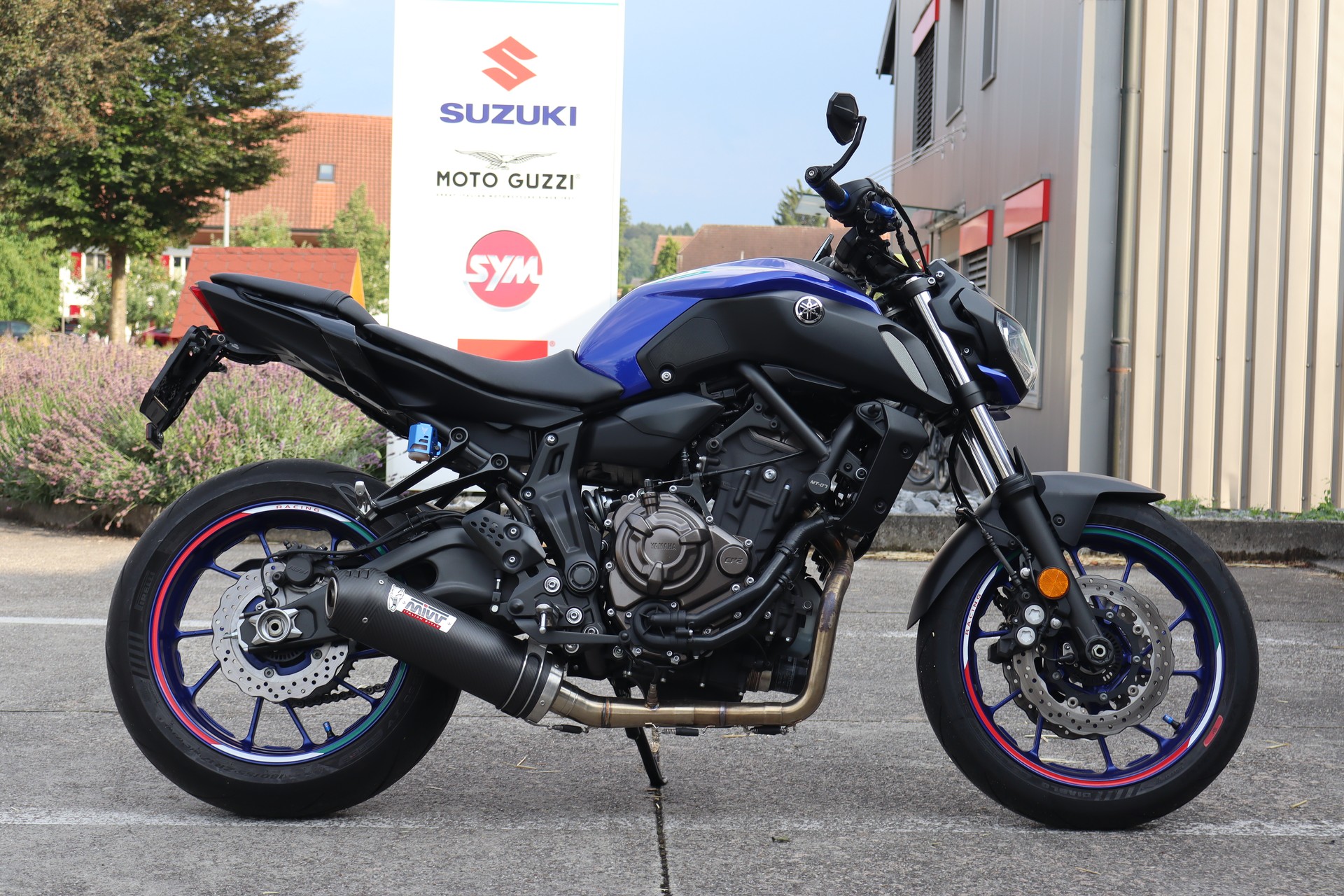 YAMAHA MT-07 ABS
