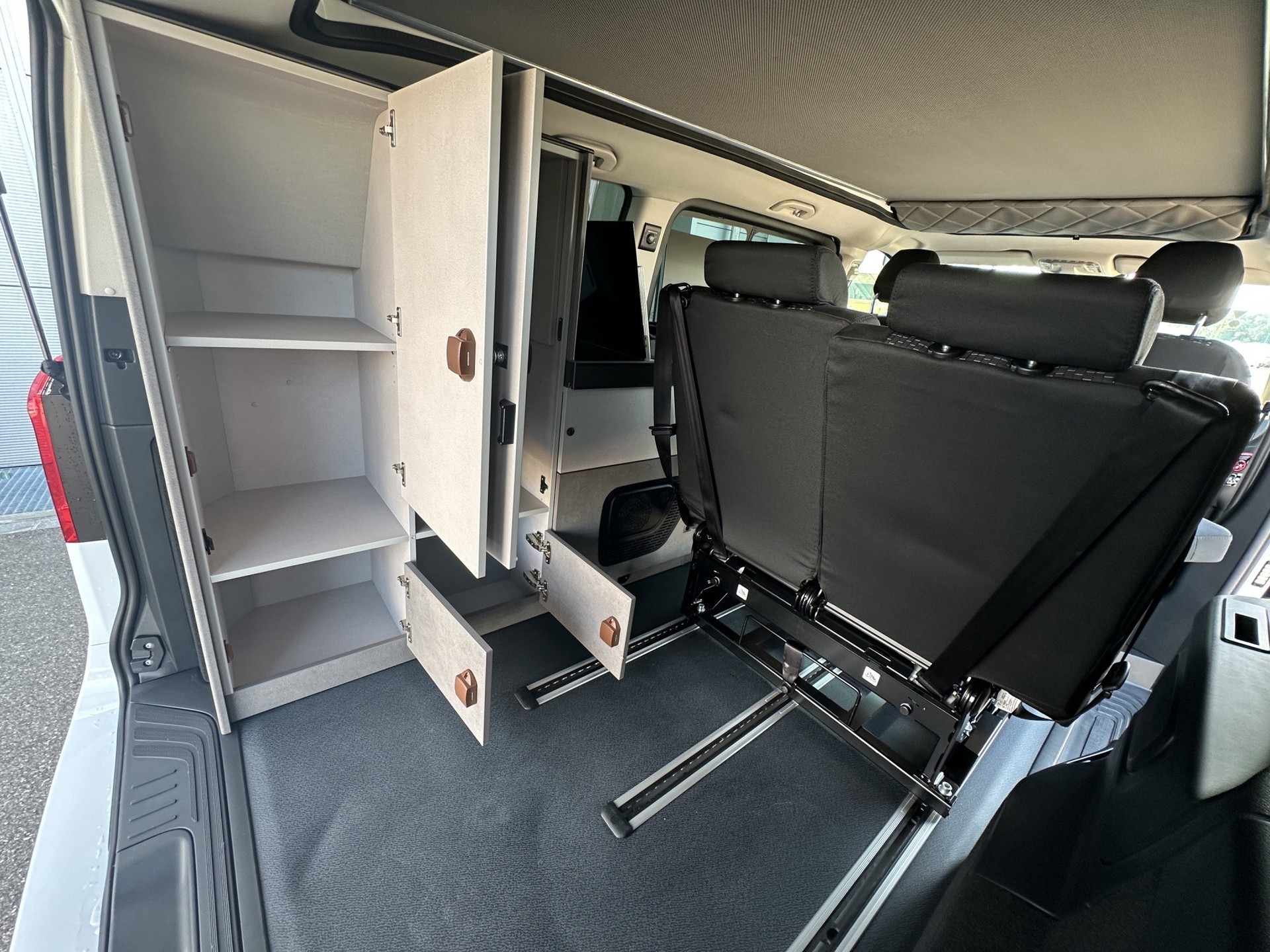 MERCEDES-BENZ Pössl Campstar 250 d 4Matic-image-14