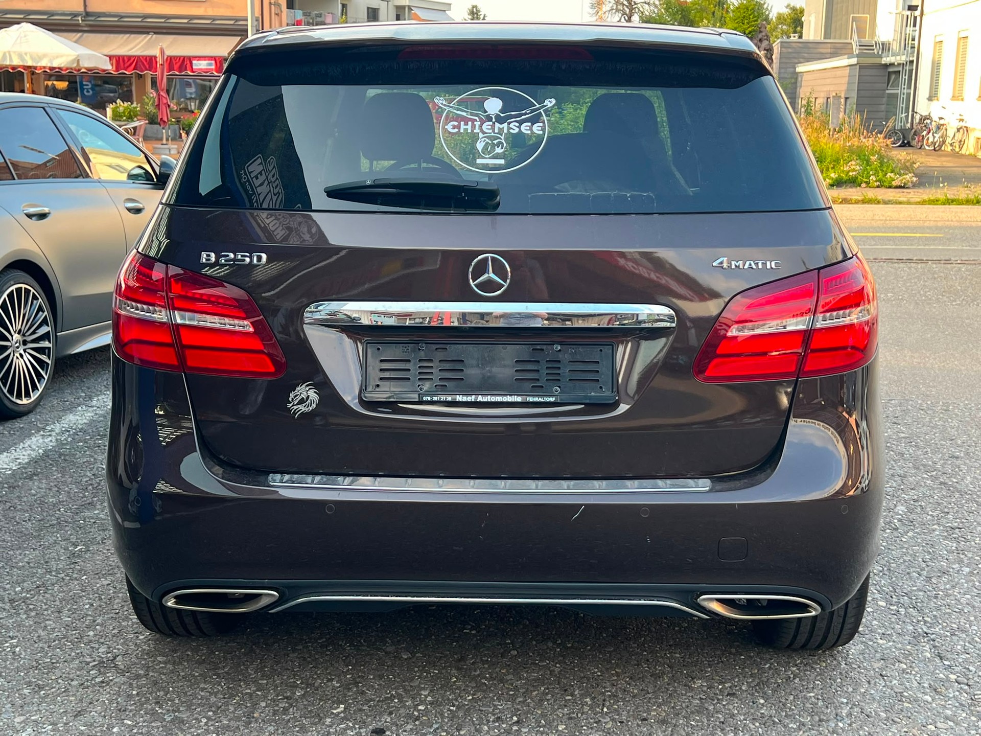 MERCEDES-BENZ B 250 AMG Line 4Matic 7G-DCT-image-8