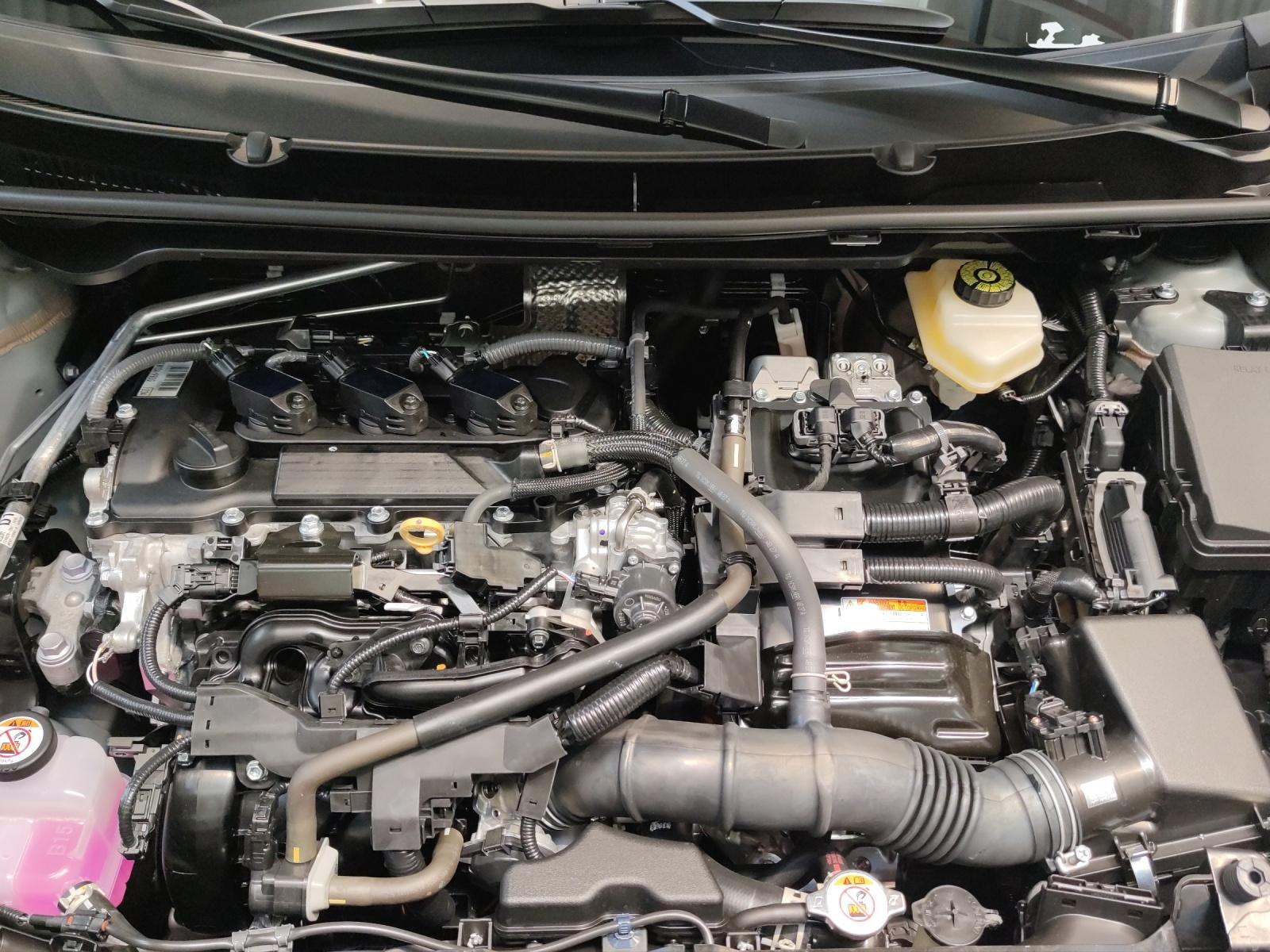 TOYOTA Aygo X 1.5 VVT-i HSD GR Sport-image-5