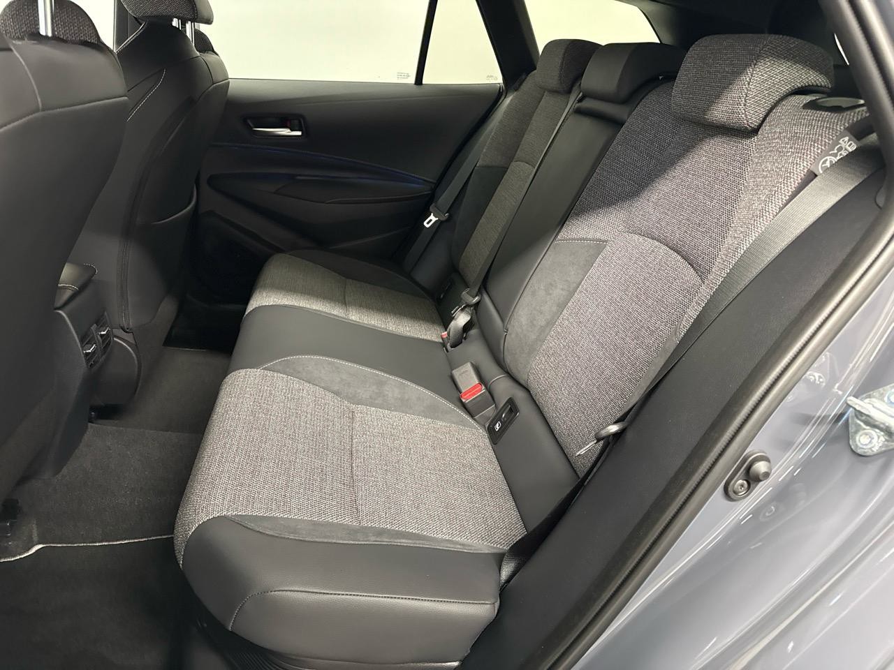 TOYOTA Corolla TS 1.8 HSD Sportline e-CVT 140HP-image-10