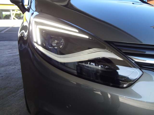 OPEL Zafira 1.6 Turbo Excellence-image-6