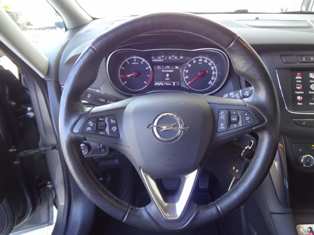 OPEL Zafira 1.6 Turbo Excellence-image-7