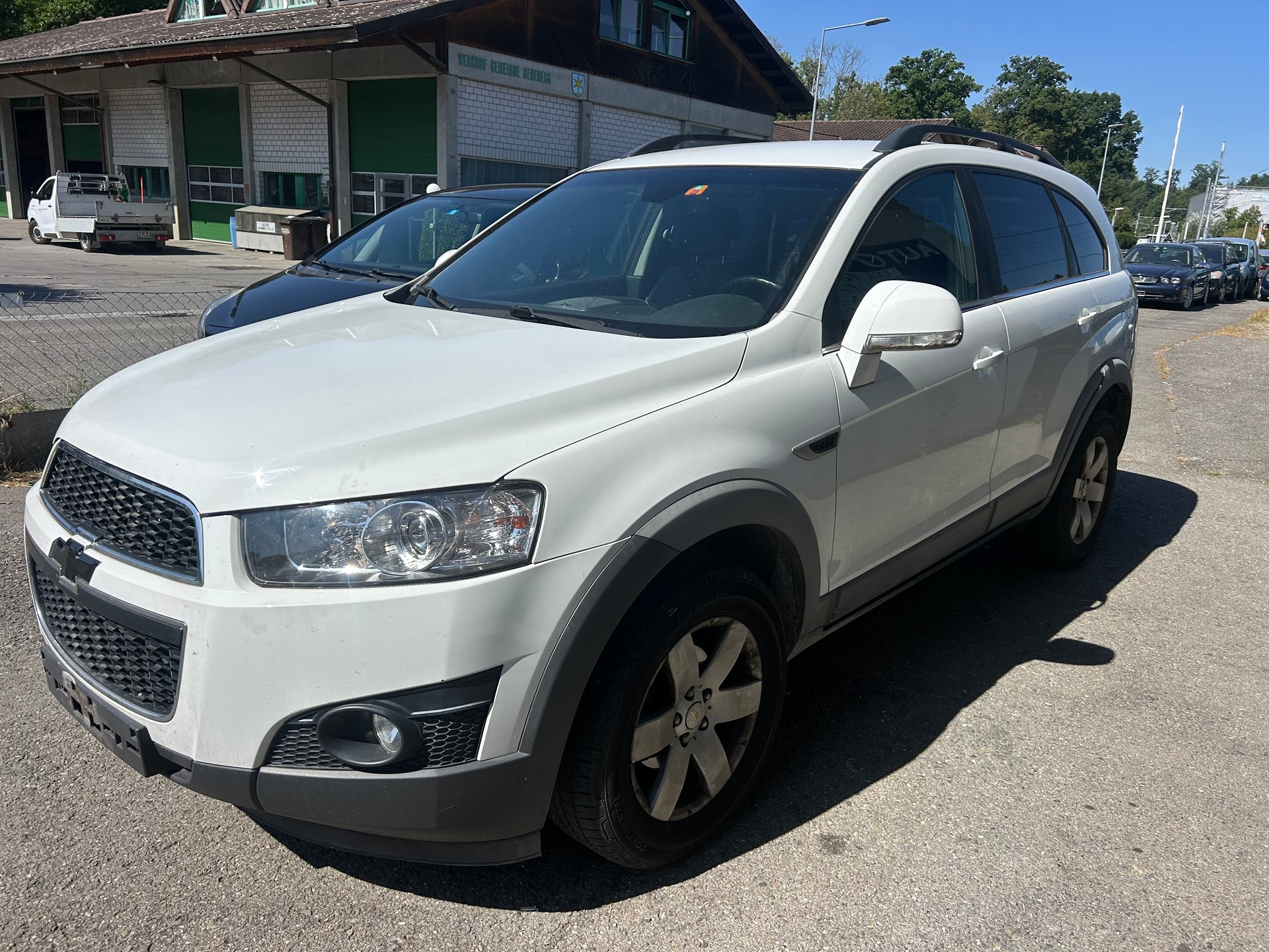 CHEVROLET Captiva 2.2 VCDi LT 4WD-image-2