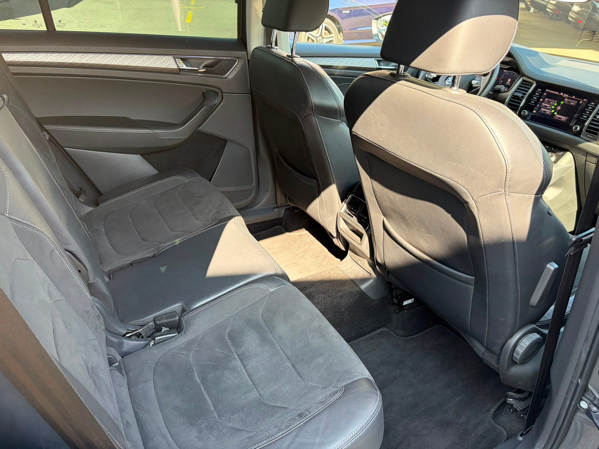 SKODA Kodiaq 2.0 TDI CR Style 4x4 DSG-image-15