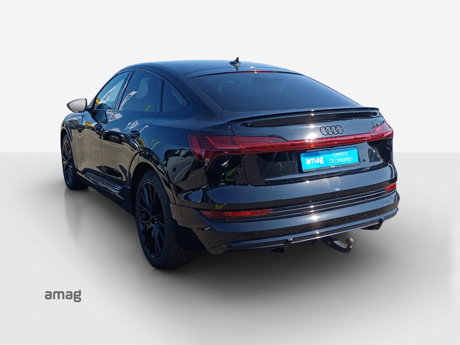 AUDI e-tron 55 Sportback S Line Black Edition quattro-image-2