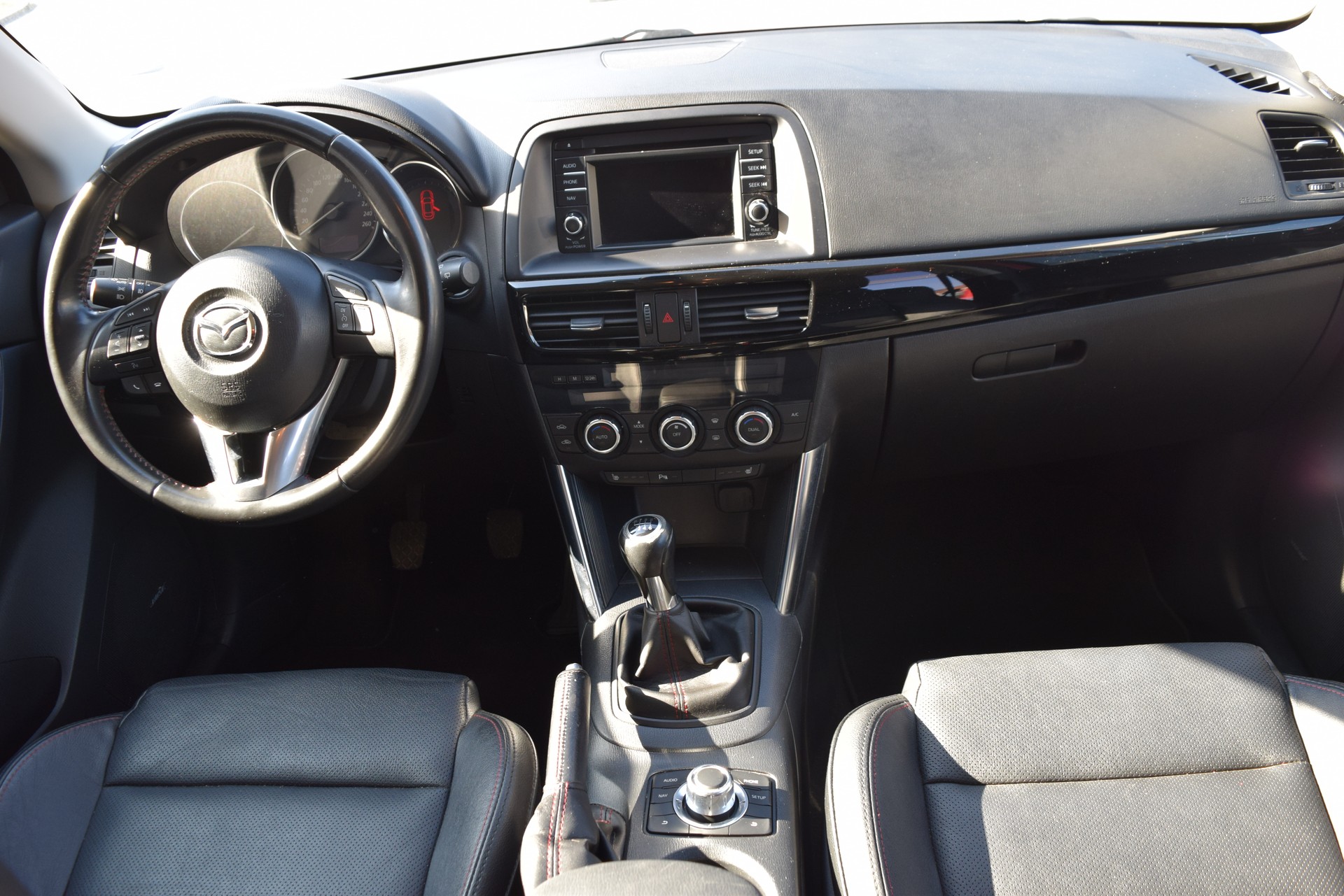 MAZDA CX-5 2.2 D HP Revolution AWD-image-11