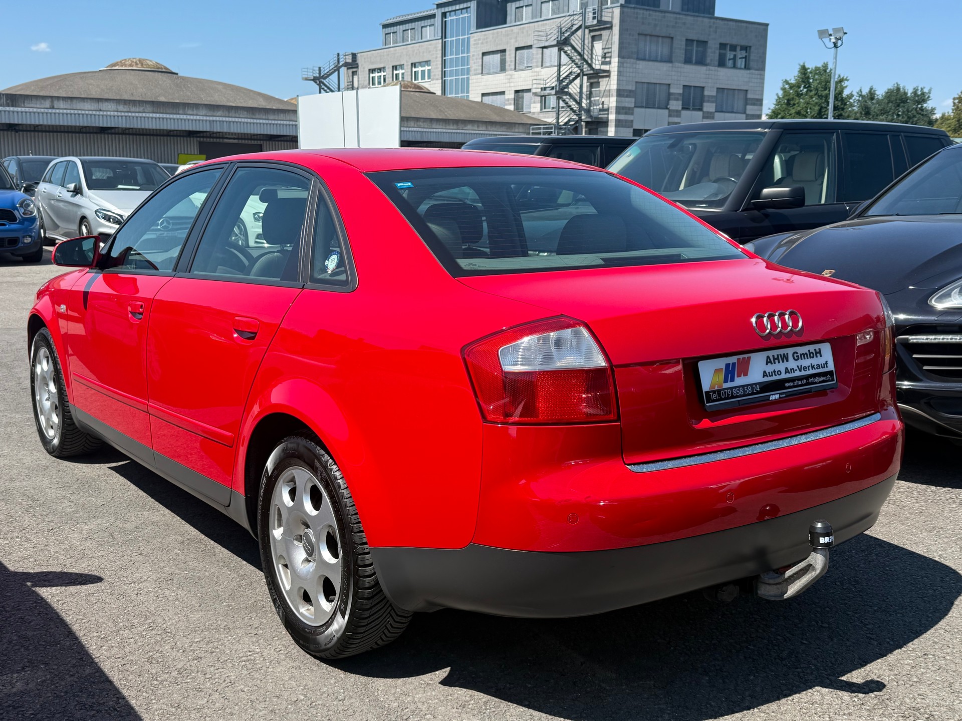 AUDI A4 1.9 TDI / Frisch ab MFK 24.07.2026 / KM GARANTIERT / 1.Hand! / 130PS / PDC / Automat / AHK 1600kg-image-5