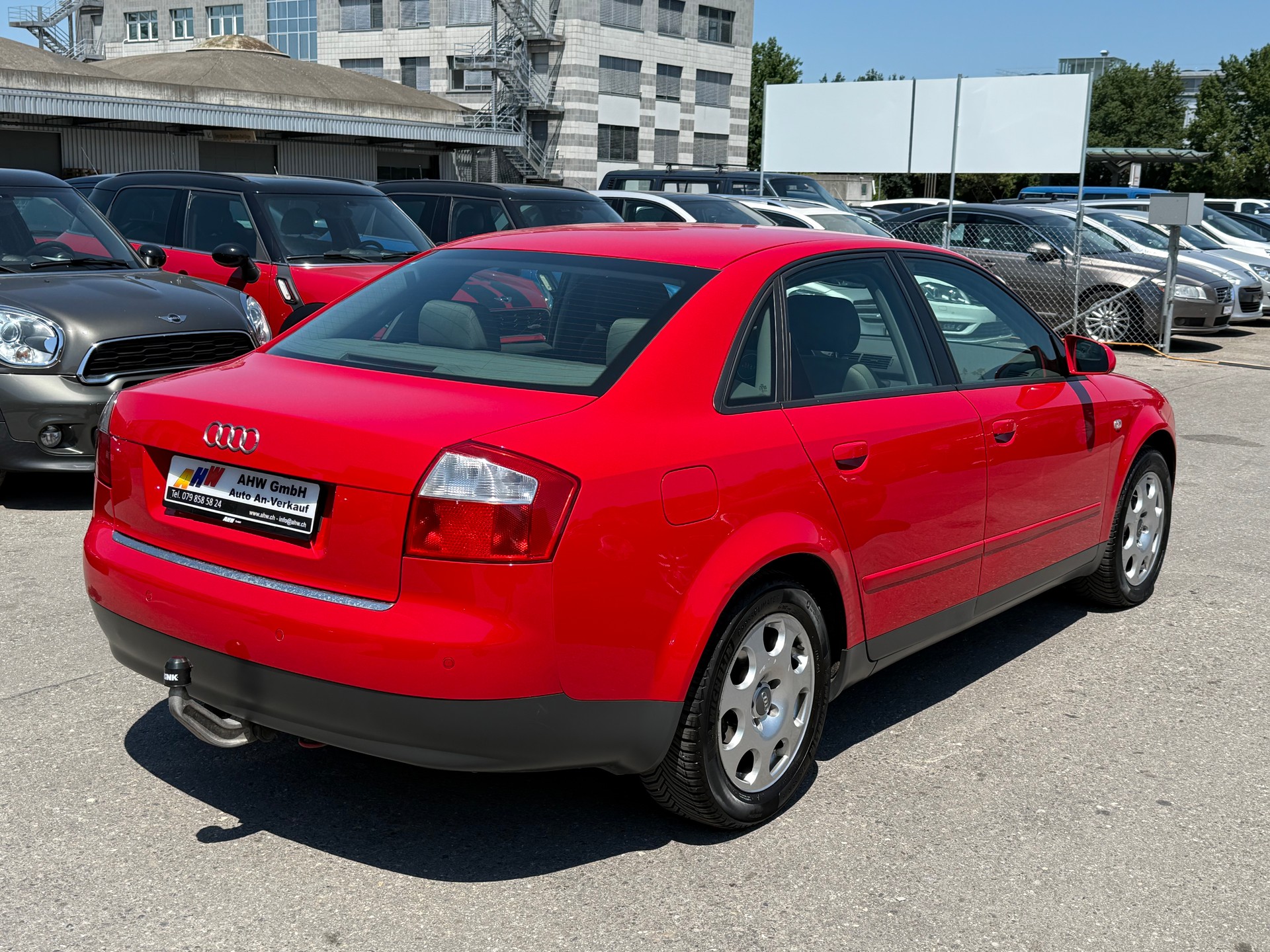 AUDI A4 1.9 TDI / Frisch ab MFK 24.07.2026 / KM GARANTIERT / 1.Hand! / 130PS / PDC / Automat / AHK 1600kg-image-3
