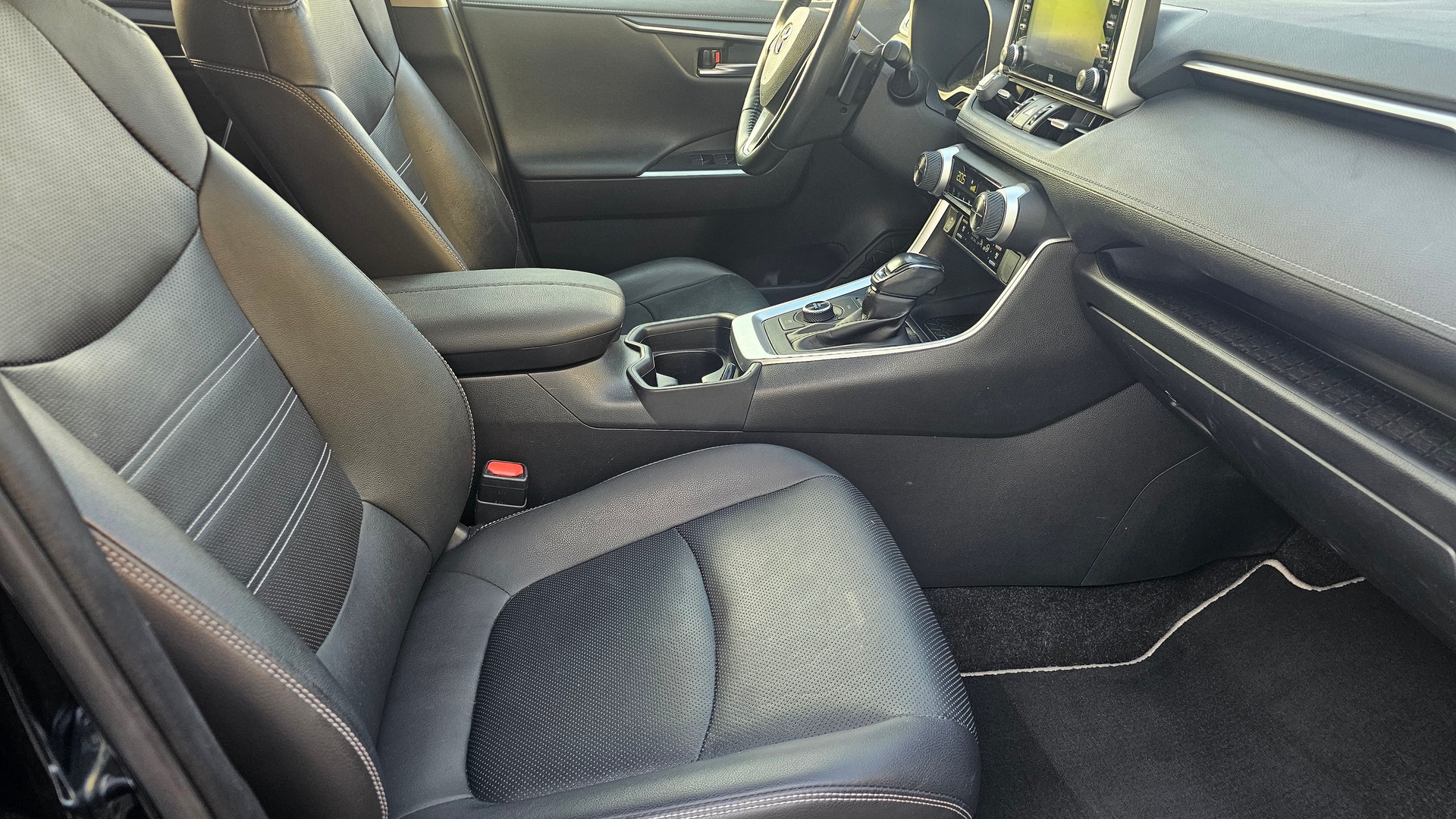 TOYOTA RAV-4 2.5 HSD Premium e-CVT 4WD-image-9