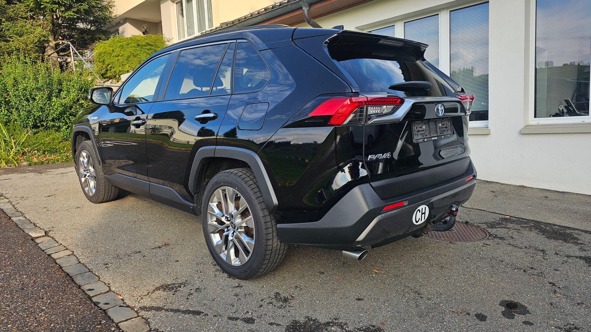TOYOTA RAV-4 2.5 HSD Premium e-CVT 4WD-image-6