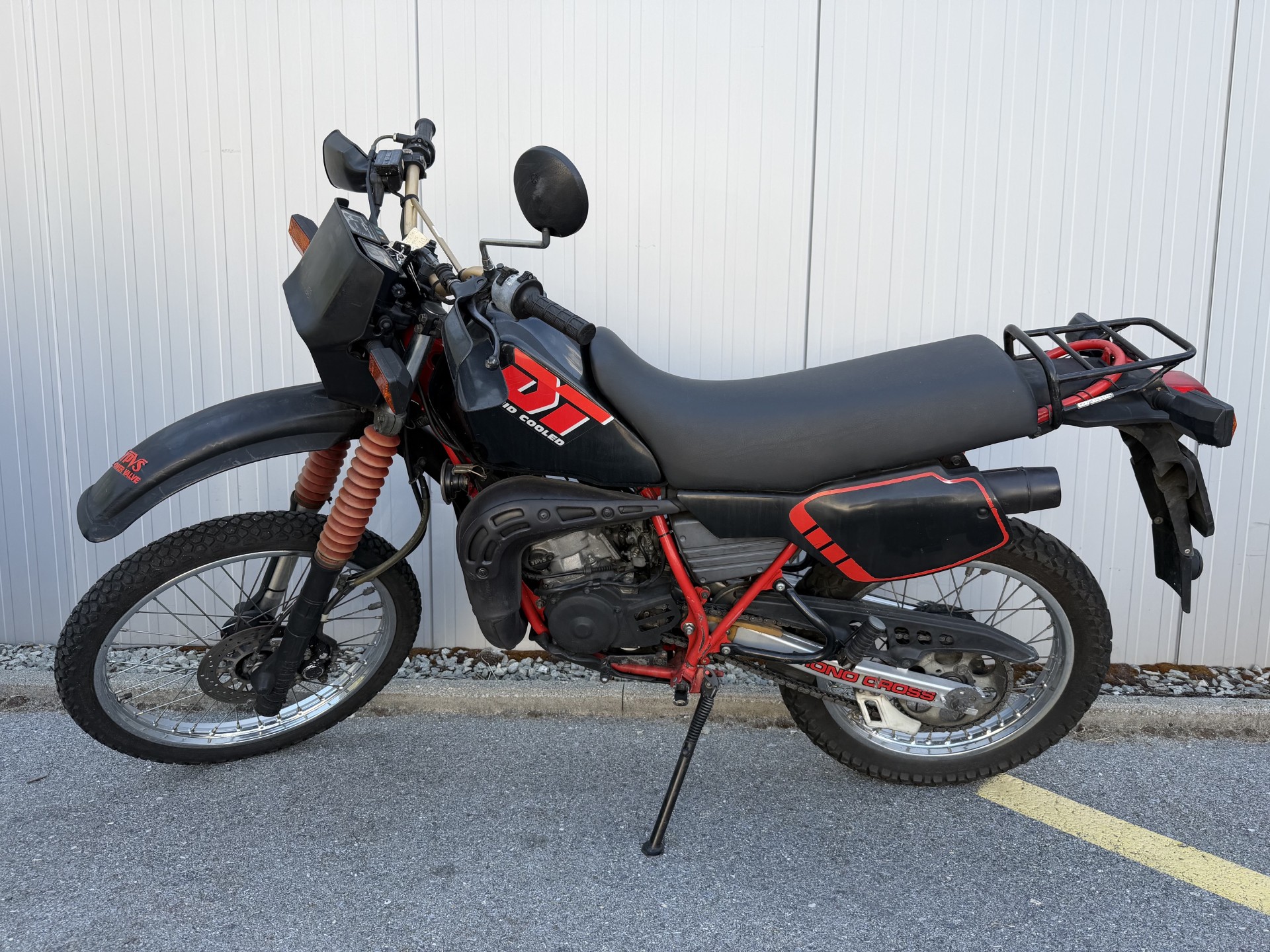YAMAHA DT 125 LC YPVS-showroom-element-1
