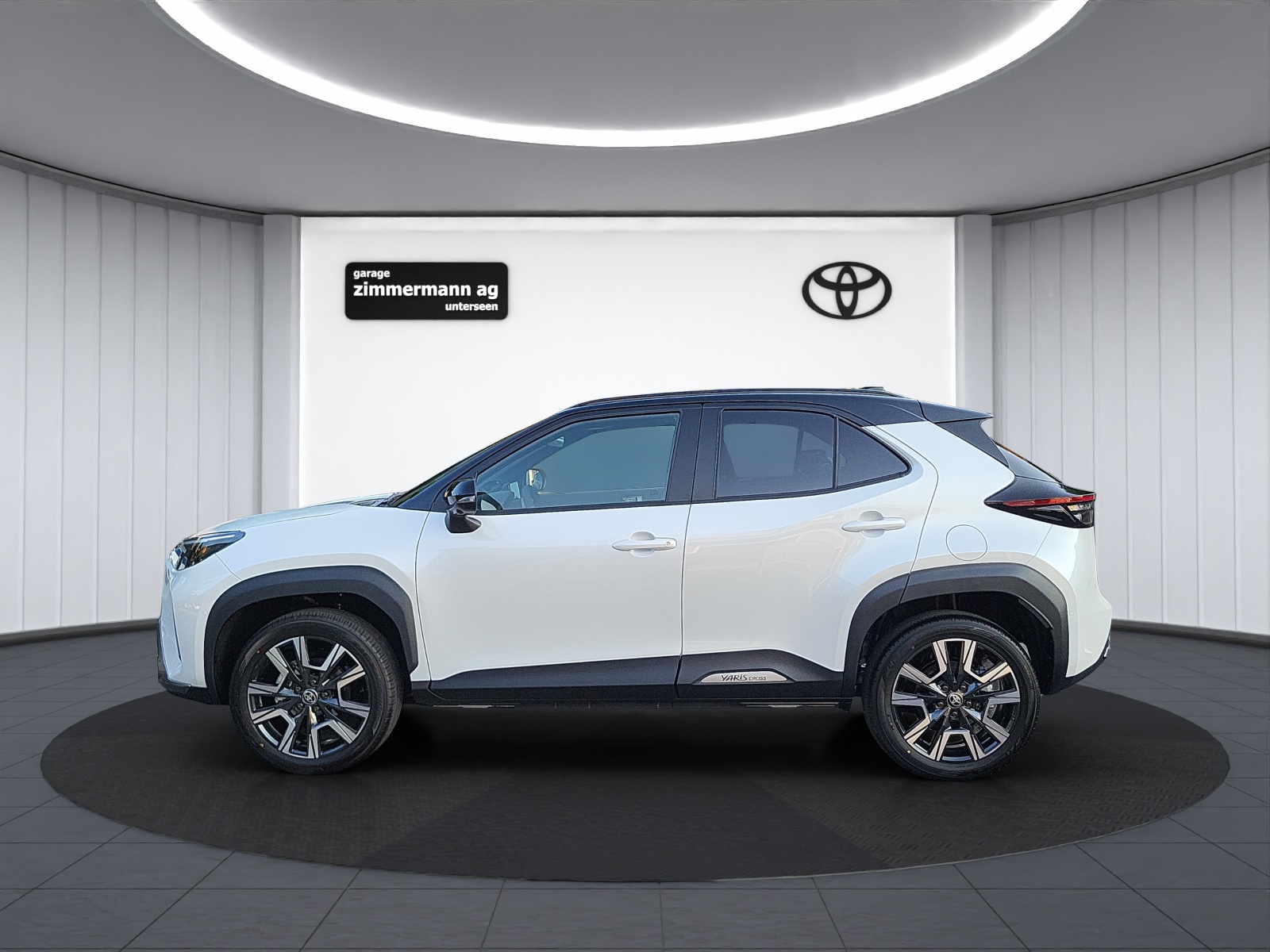 TOYOTA Yaris Cross 1.5 VVT-i HSD Premium AWD-image-10