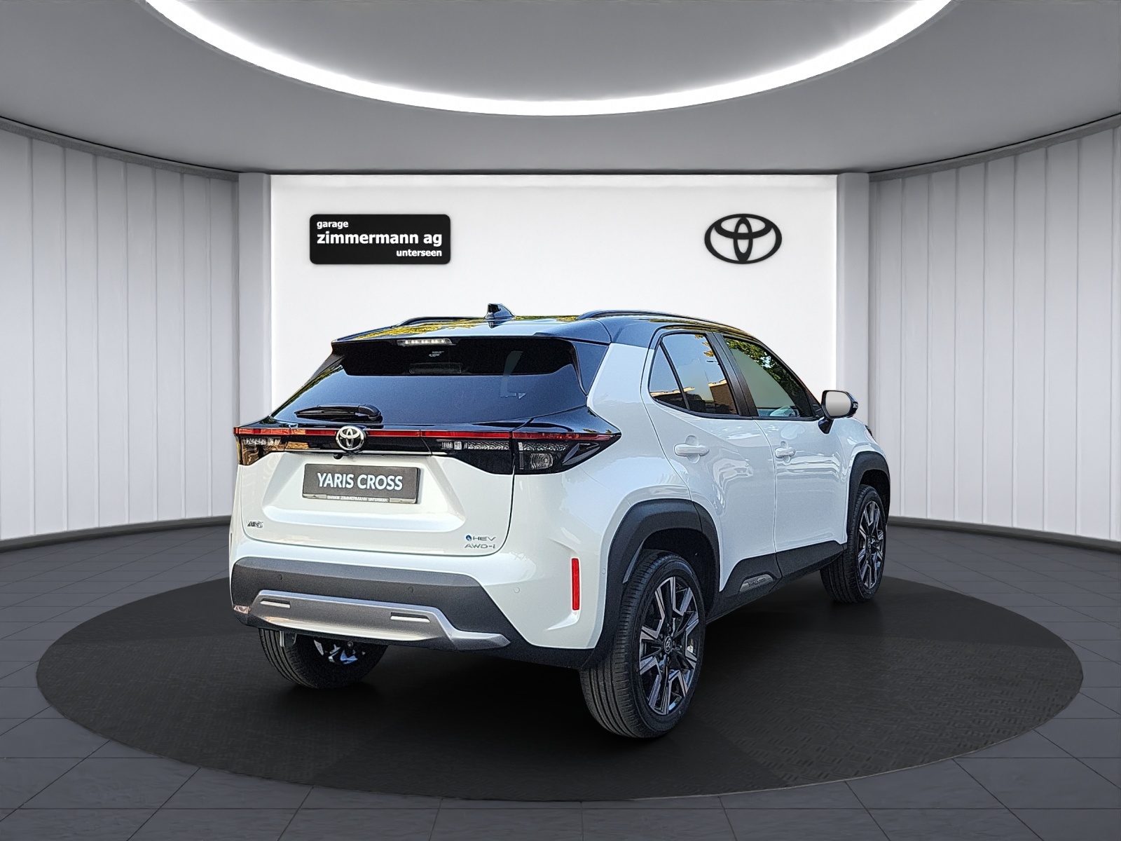 TOYOTA Yaris Cross 1.5 VVT-i HSD Premium AWD-image-6