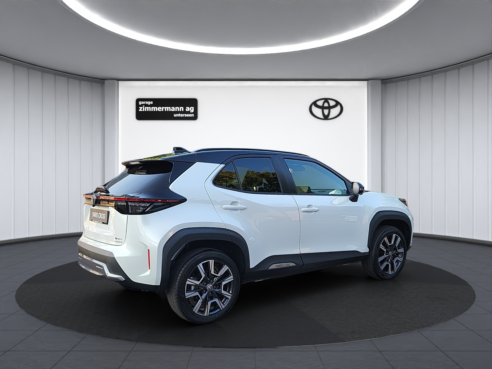 TOYOTA Yaris Cross 1.5 VVT-i HSD Premium AWD-image-5