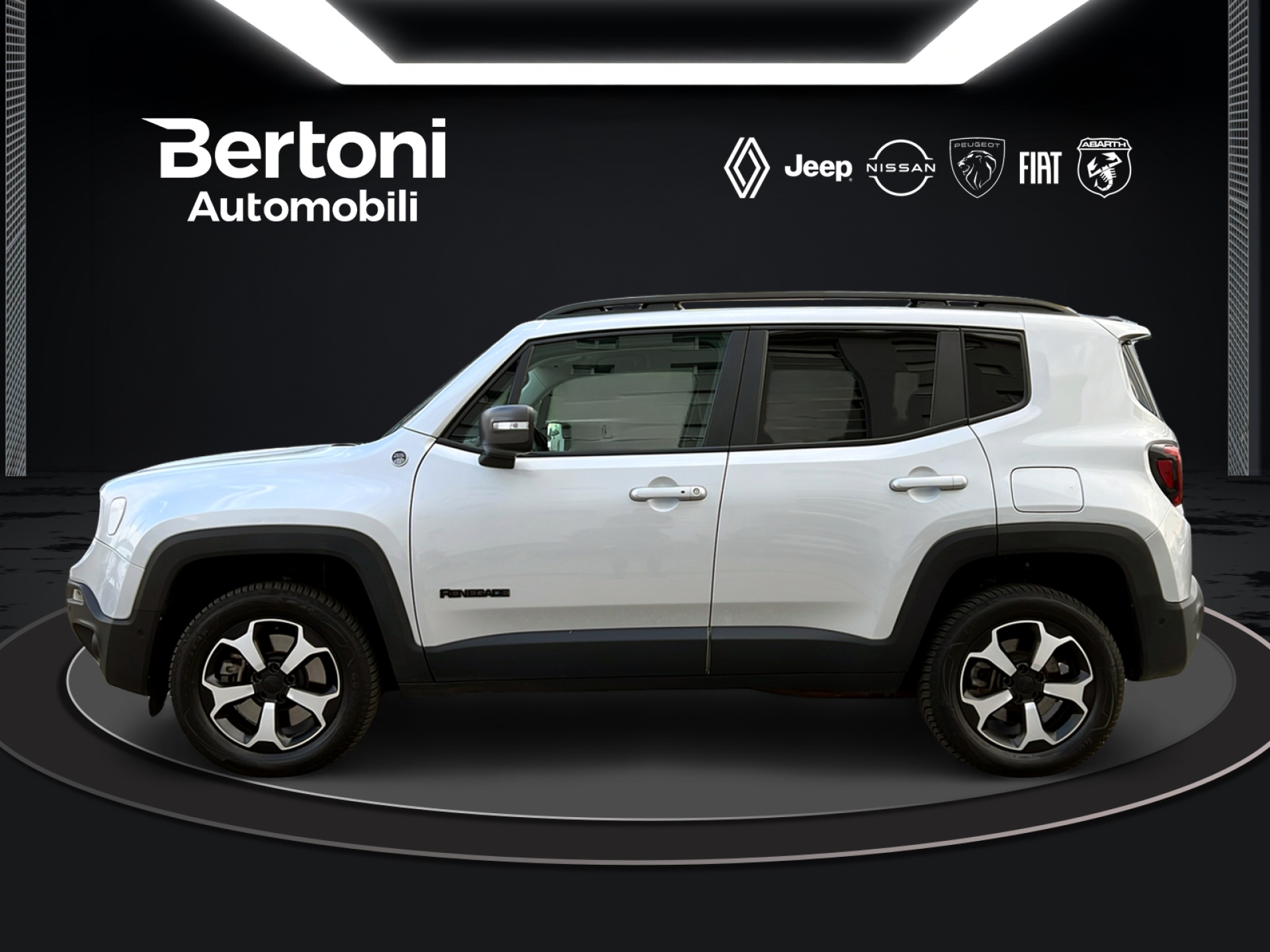 JEEP Renegade 1.3 PHEV Trailhawk AWD-image-2