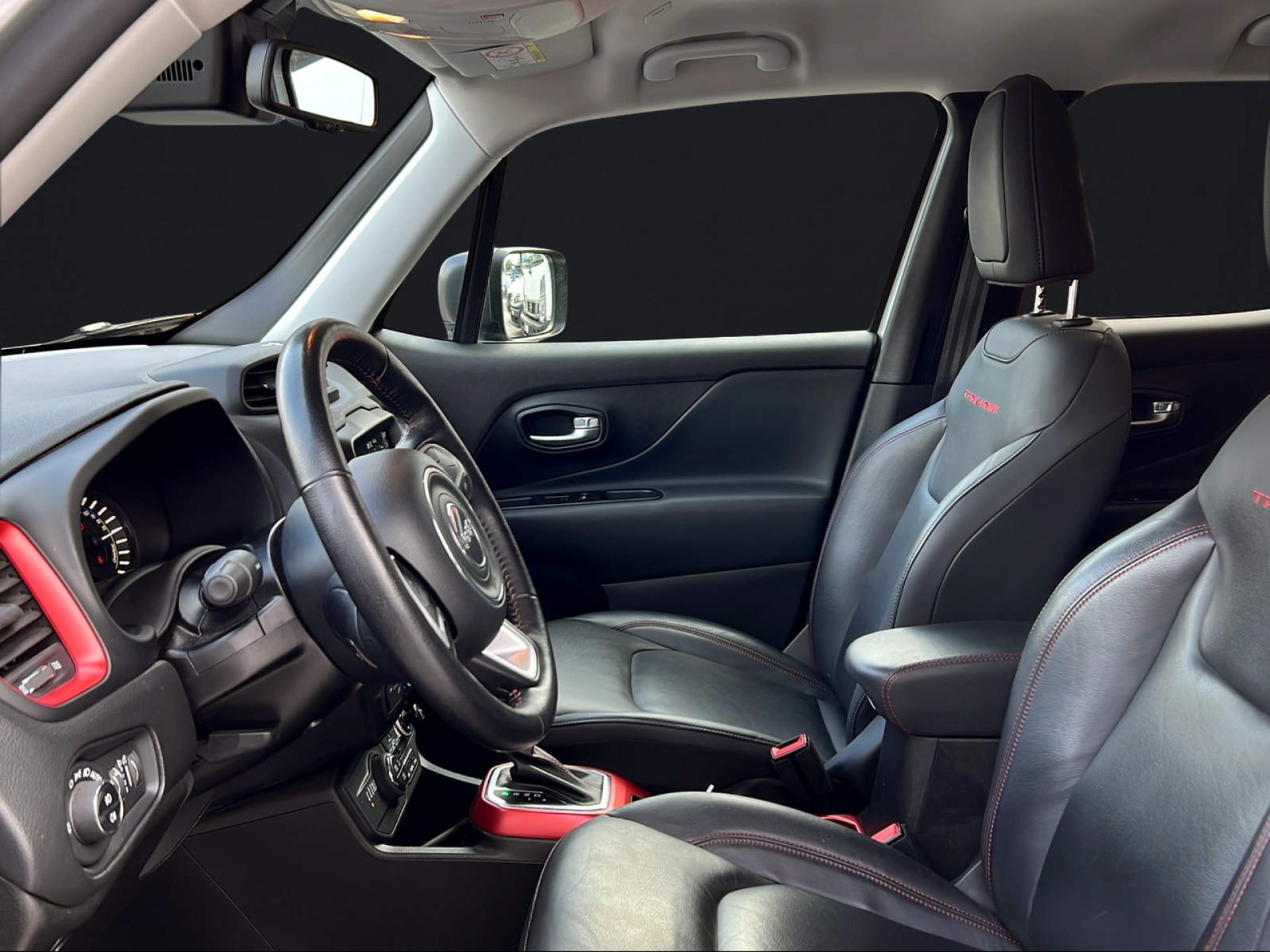 JEEP Renegade 1.3 PHEV Trailhawk AWD-image-6