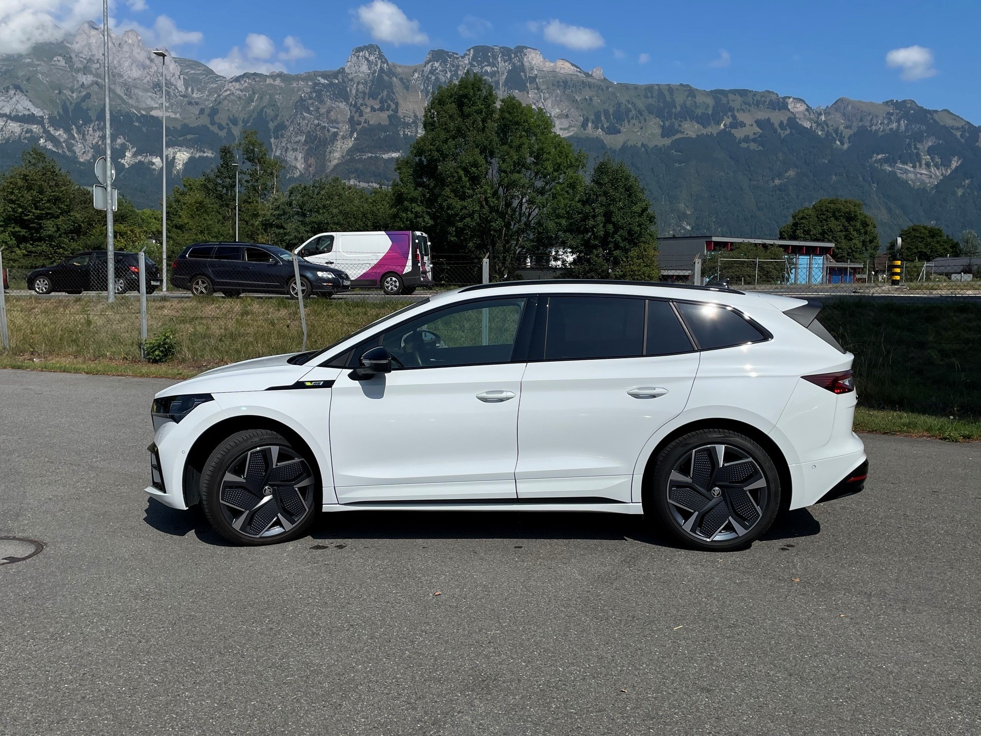 SKODA Enyaq Coupé RS 4x4-image-1