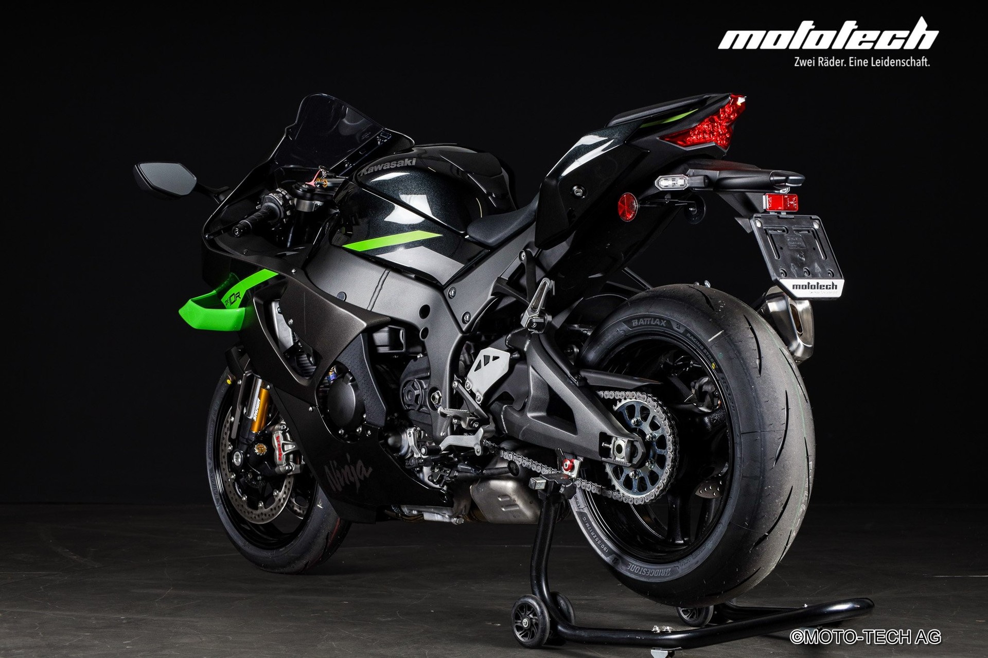KAWASAKI Ninja ZX-10R MY26-showroom-element-3