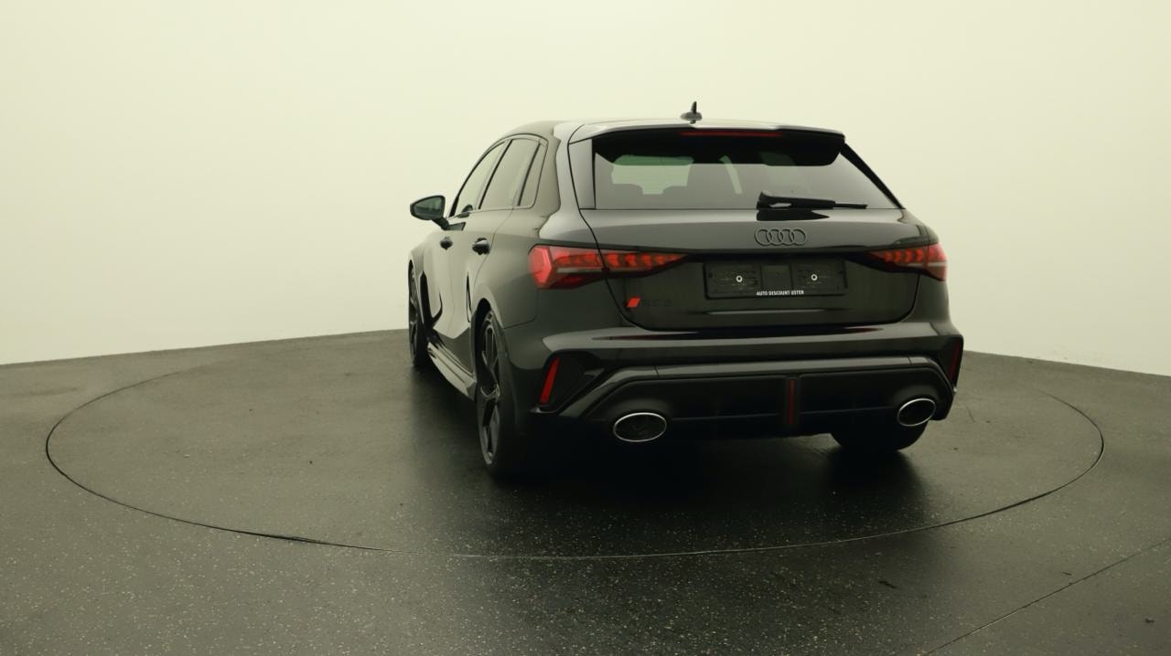 AUDI RS3 Sportback 2.5 TSI quattro S-tronic-image-3
