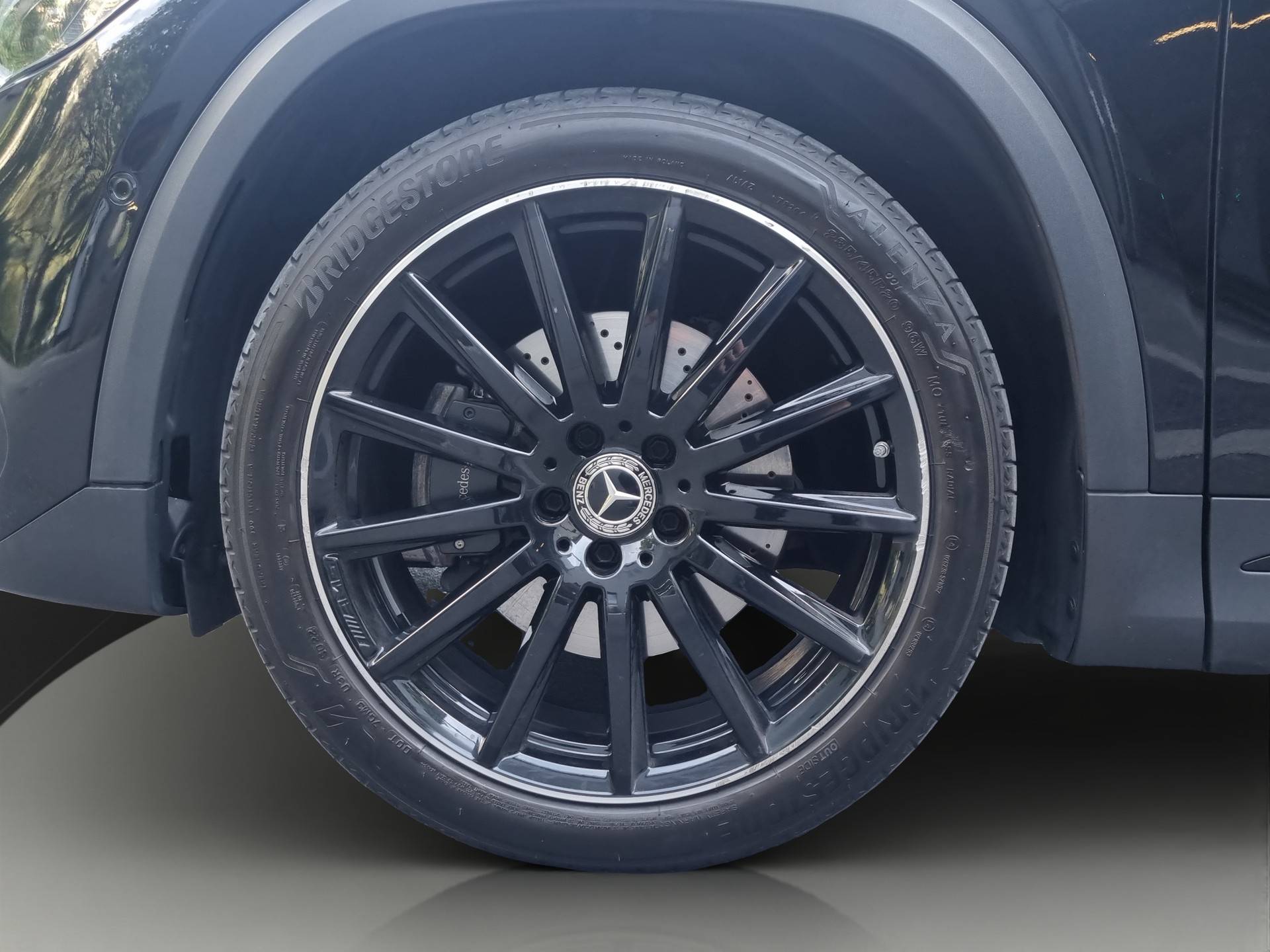 MERCEDES-BENZ GLA 220 d AMG Line 4matic-image-14