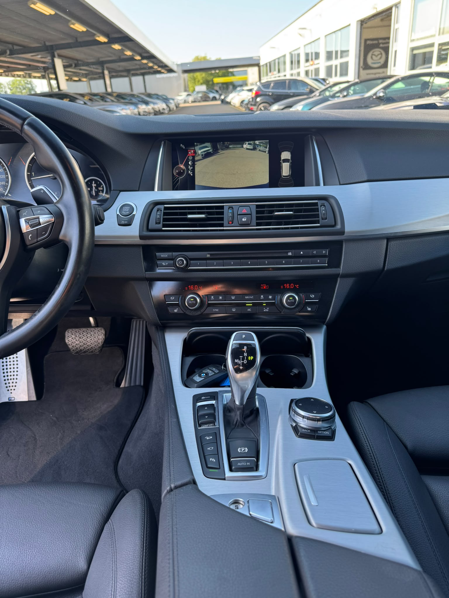 BMW 535d Touring xDrive Steptronic-image-12
