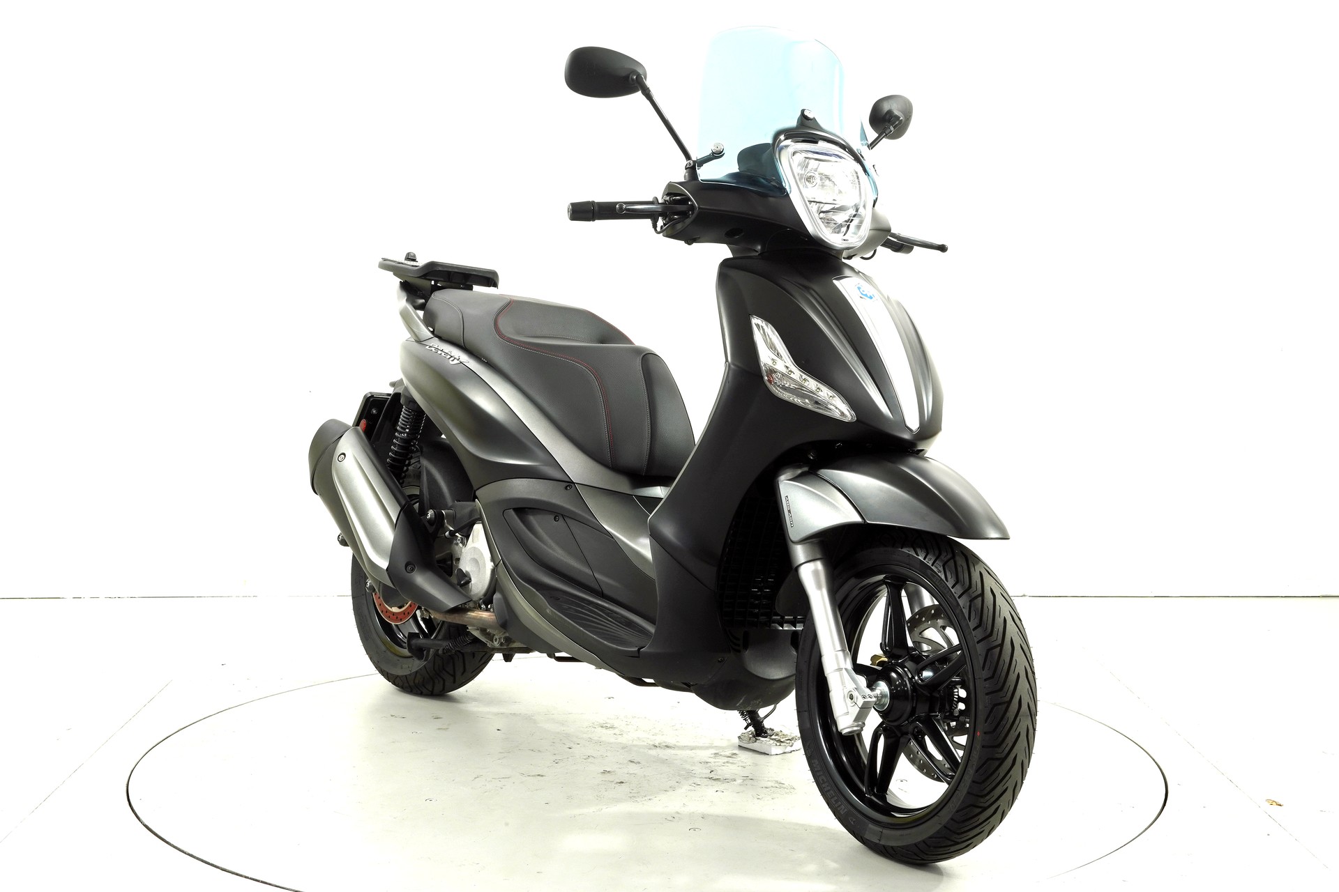PIAGGIO Beverly 350 i.e ABS-showroom-element-1