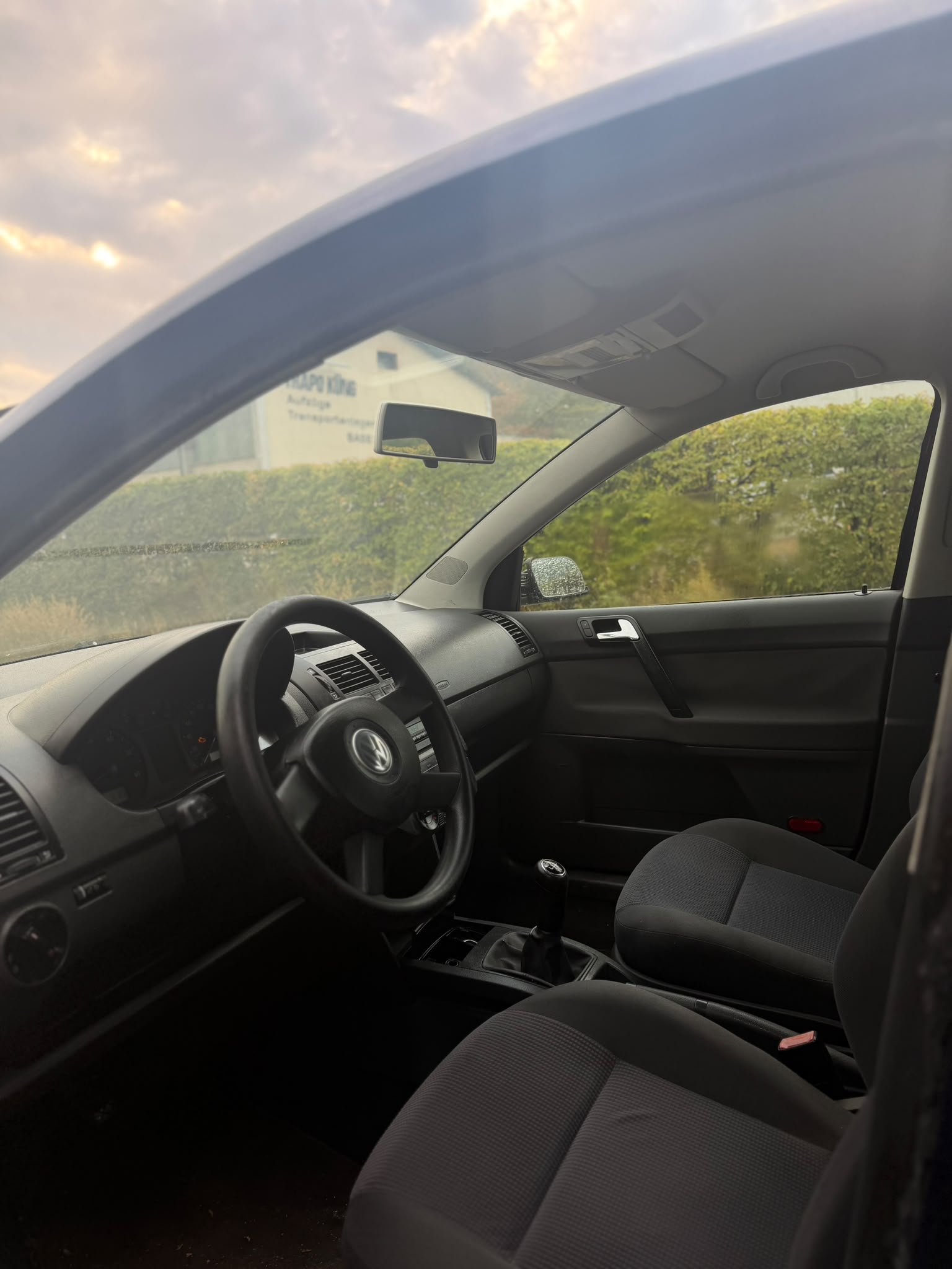 VW Polo 1.4 16V Highline-image-8